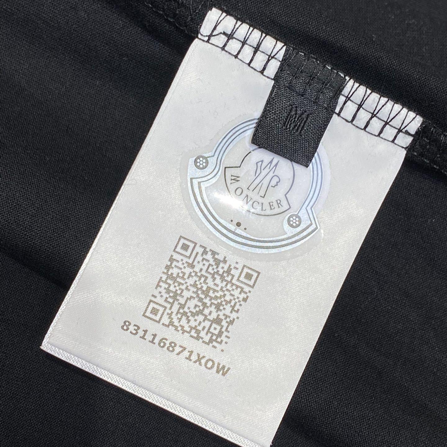 Moncler Blurred Logo Cotton T-shirt - DesignerGu