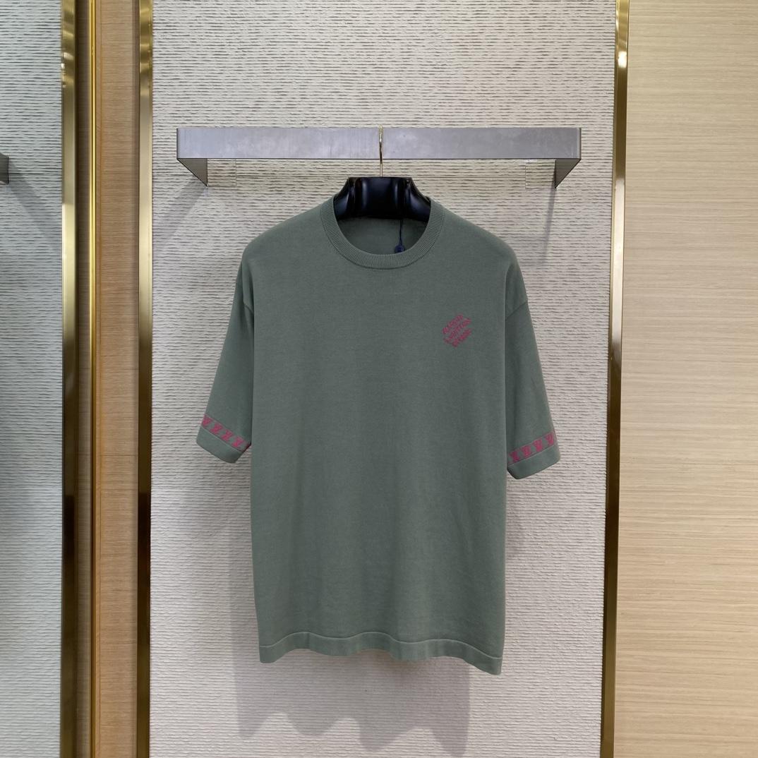 Louis Vuitton Short-Sleeved Signature Crewneck  1AHUUW - DesignerGu