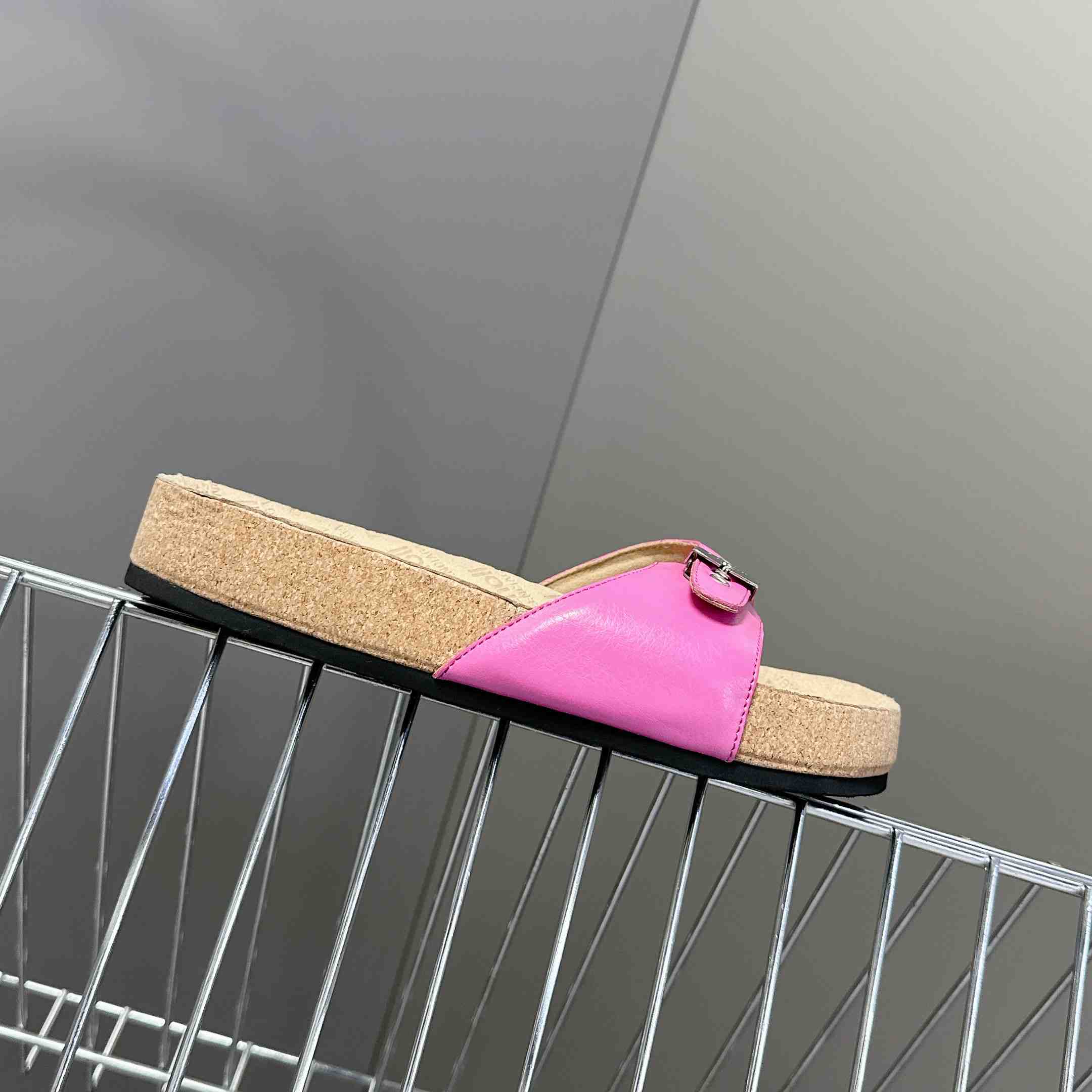 Balenciaga Scholl Flat Sandal In Glossy Pink - DesignerGu