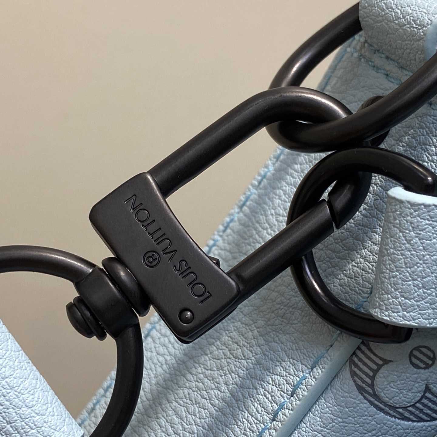 Louis Vuitton Trio Messenger   M14781 - DesignerGu