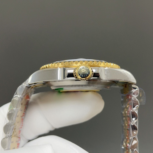 Rolex Oyster Perpetual Watch      40mm - DesignerGu