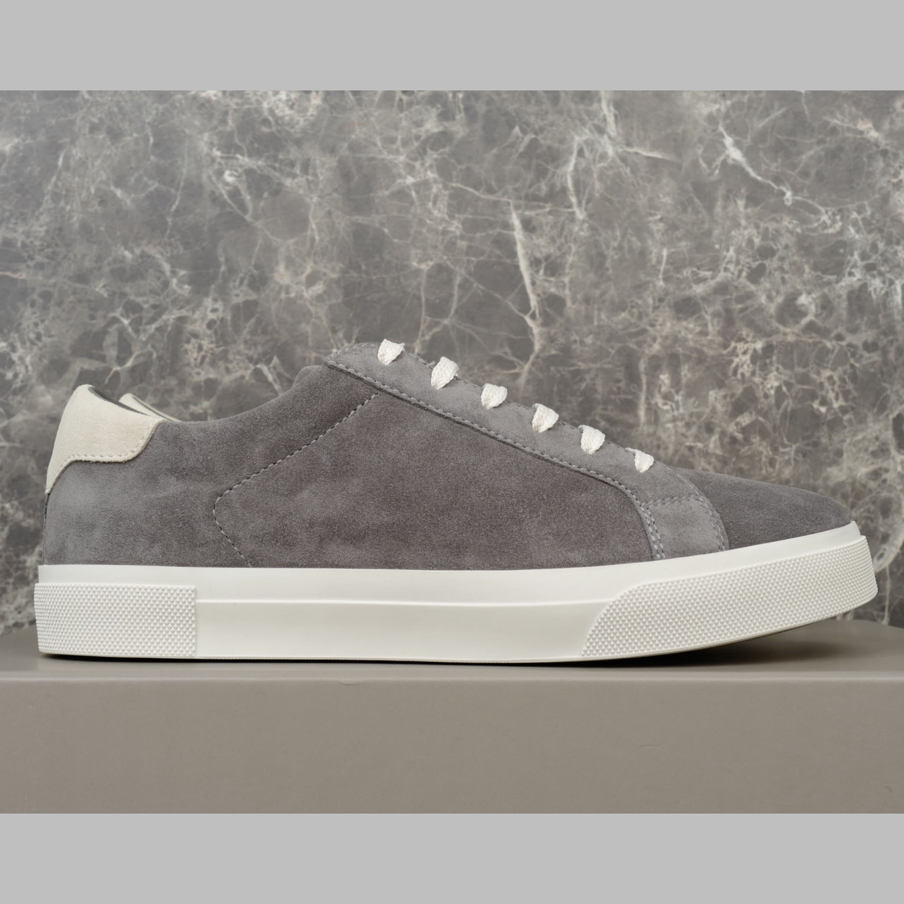 Brunello Cucinelli Suede Sneakers - DesignerGu