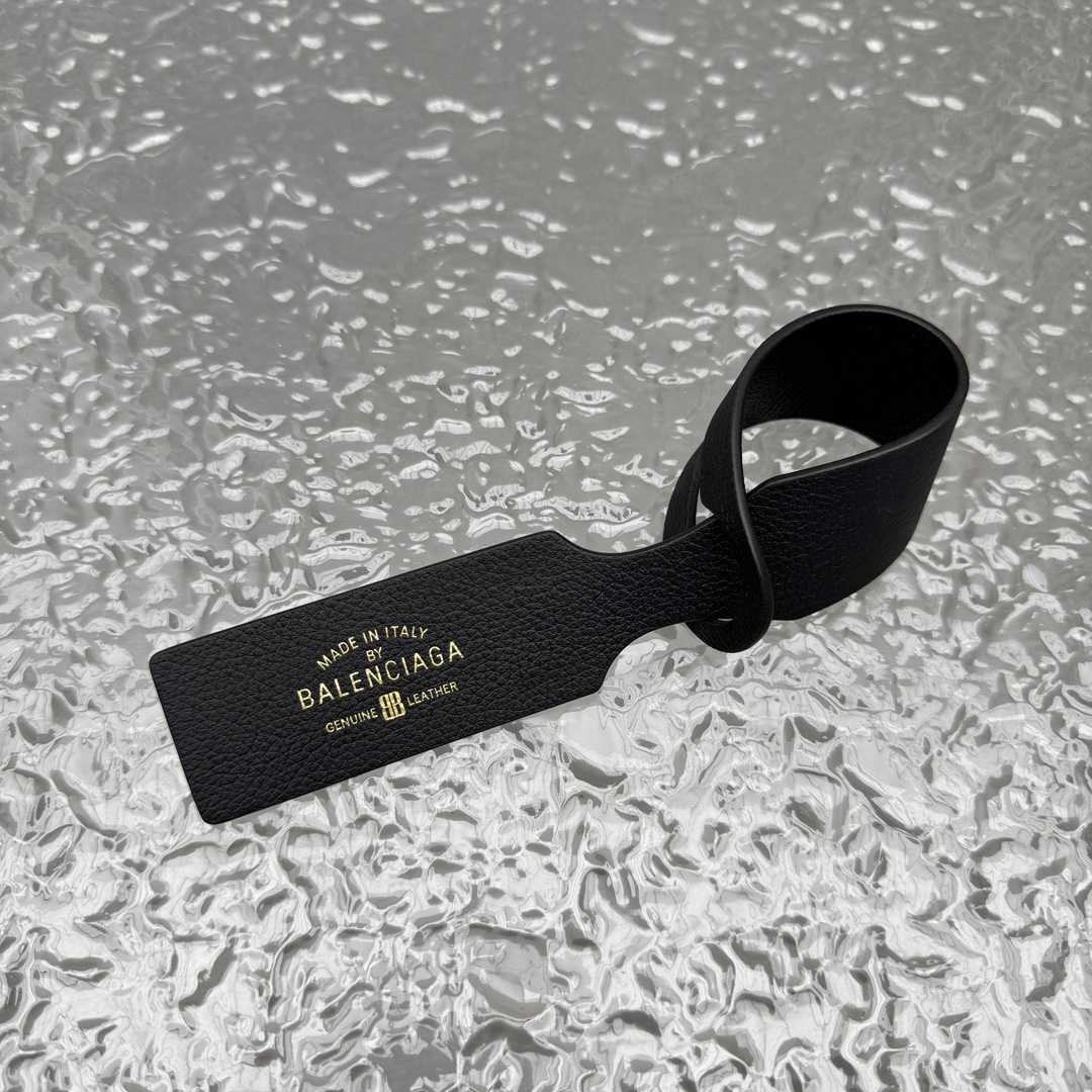 Balenciaga Carrie Bowling Bag Medium In Black  - DesignerGu