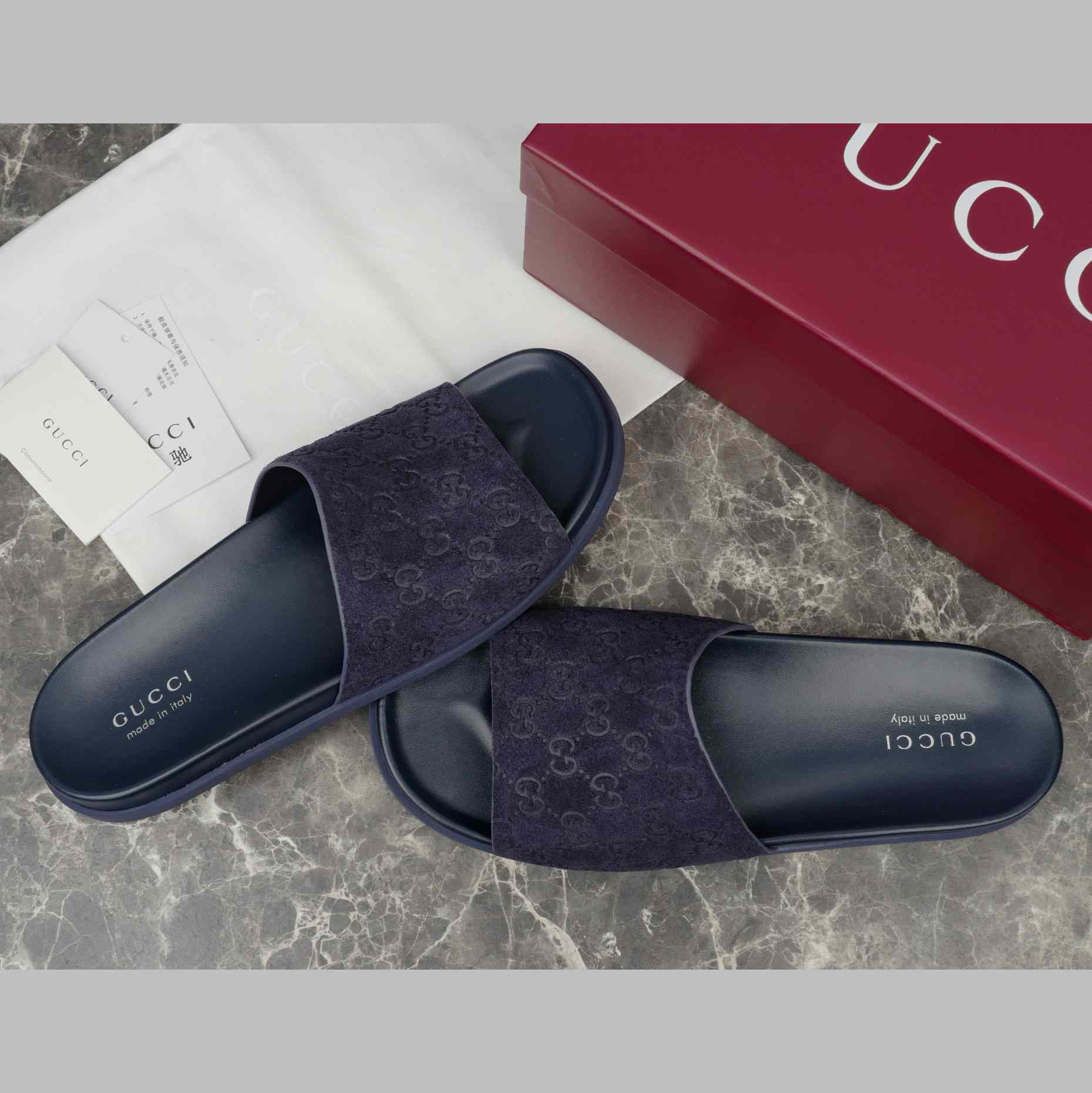 Gucci Men's Slide Sandal - DesignerGu