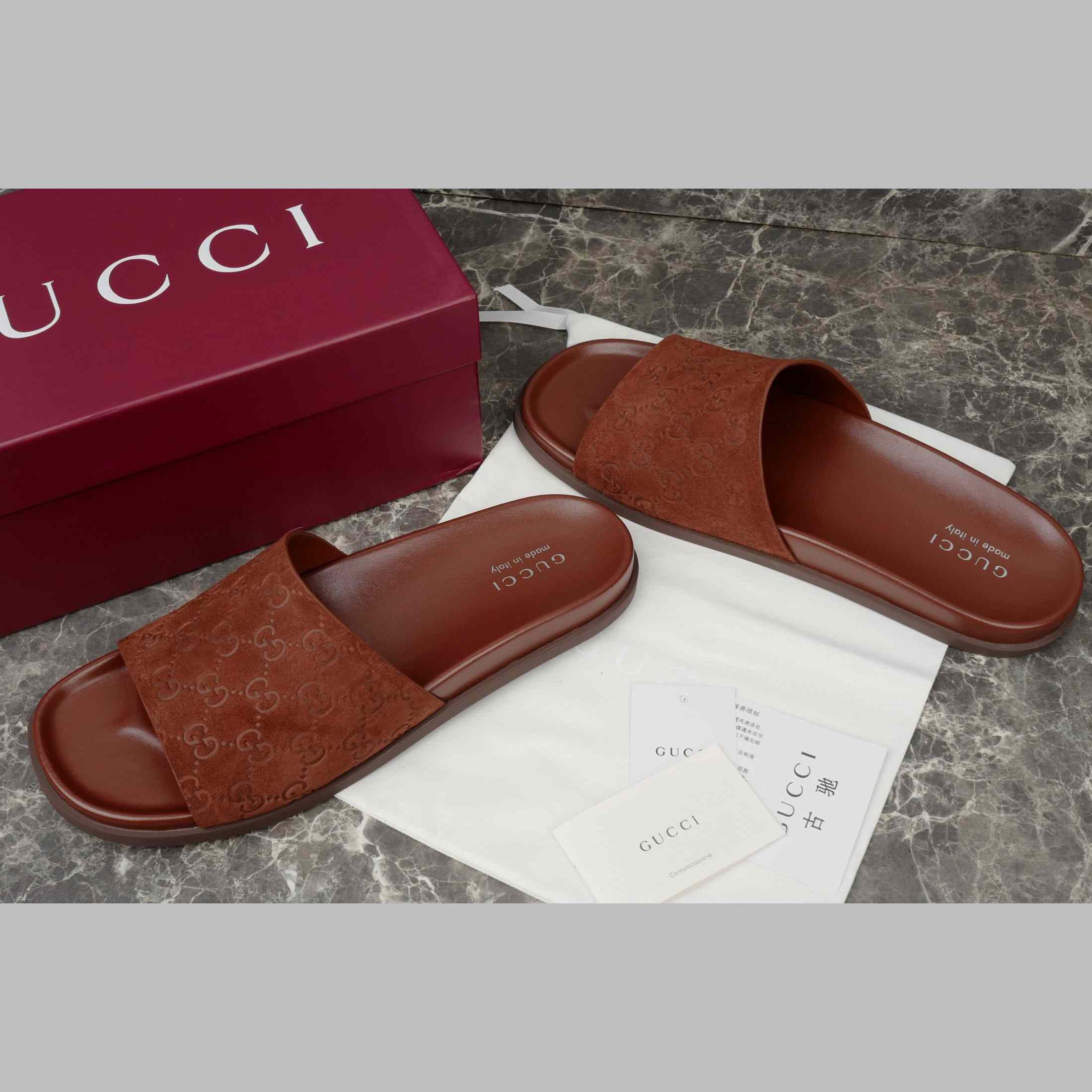 Gucci Men's Slide Sandal - DesignerGu