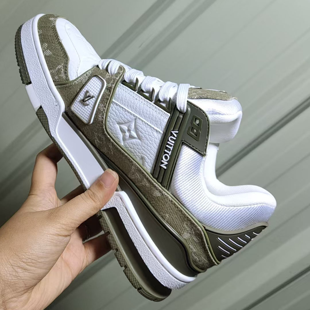 Louis Vuitton LV Trainer Sneaker   1AIKN3 - DesignerGu