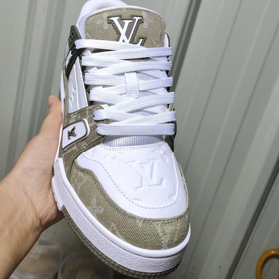 Louis Vuitton LV Trainer Sneaker   1AIKN3 - DesignerGu