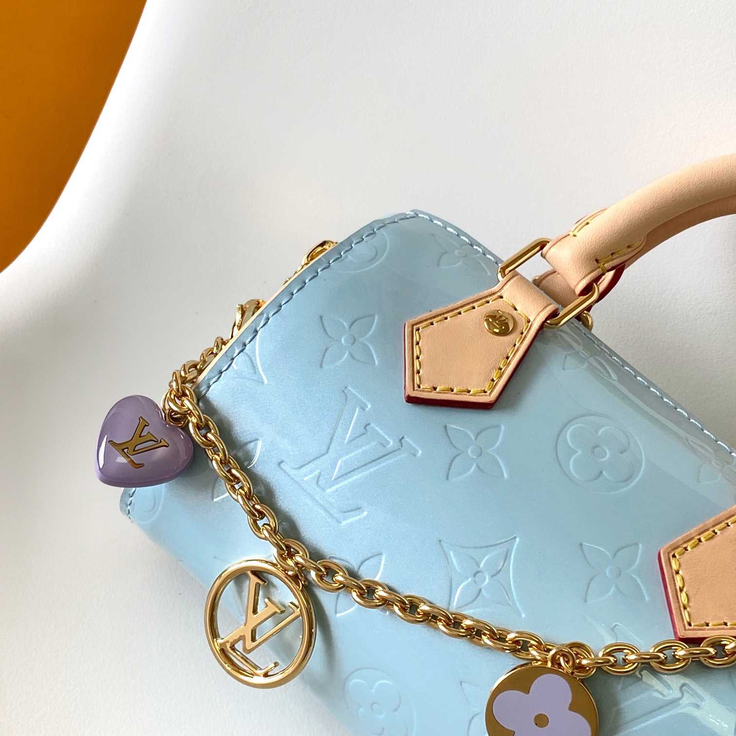 Louis Vuitton Nano Speedy Monogram Vernis Leather  16x10x7.5cm  M83000 - DesignerGu