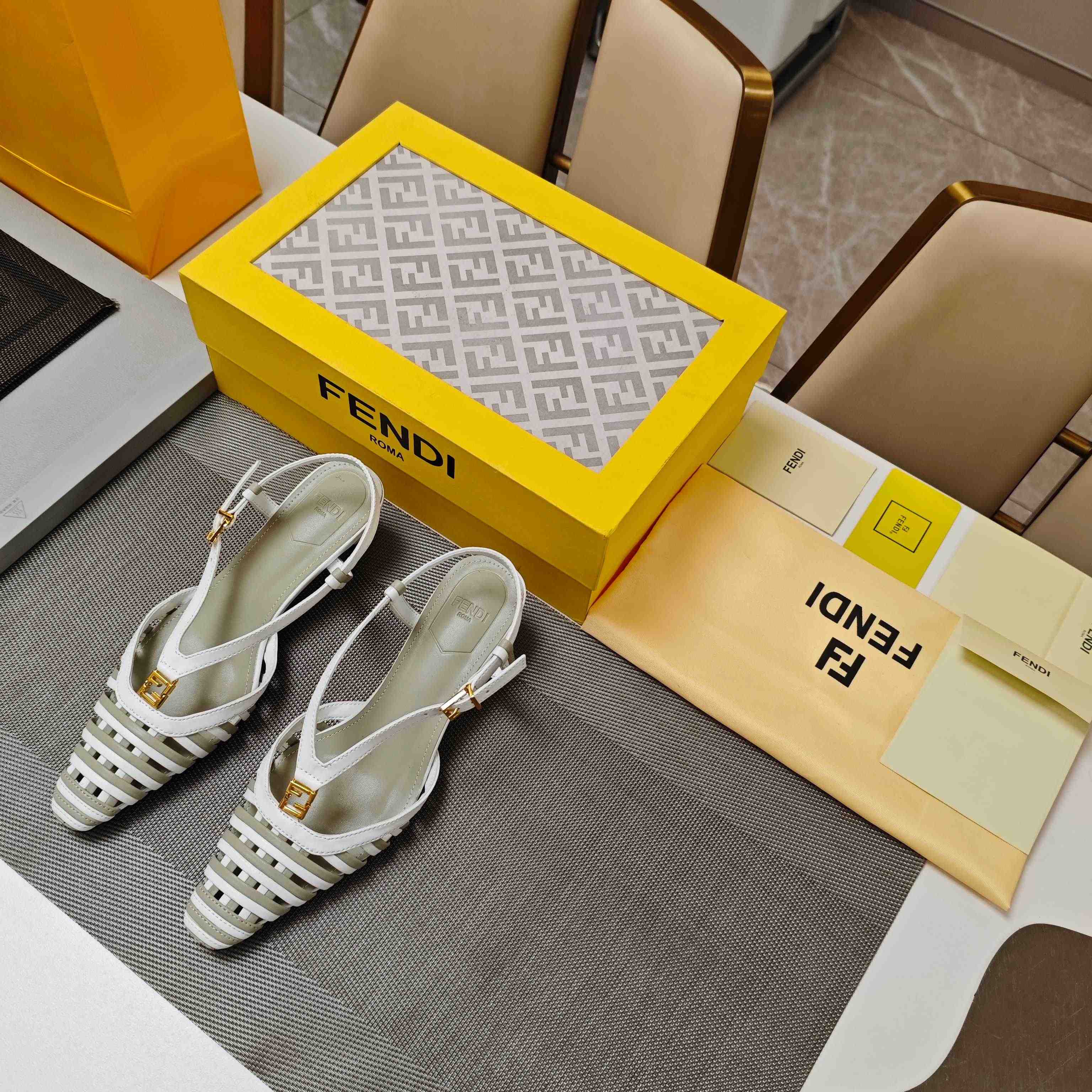 Fendi FFold Leather Low-heeled Slingbacks - DesignerGu