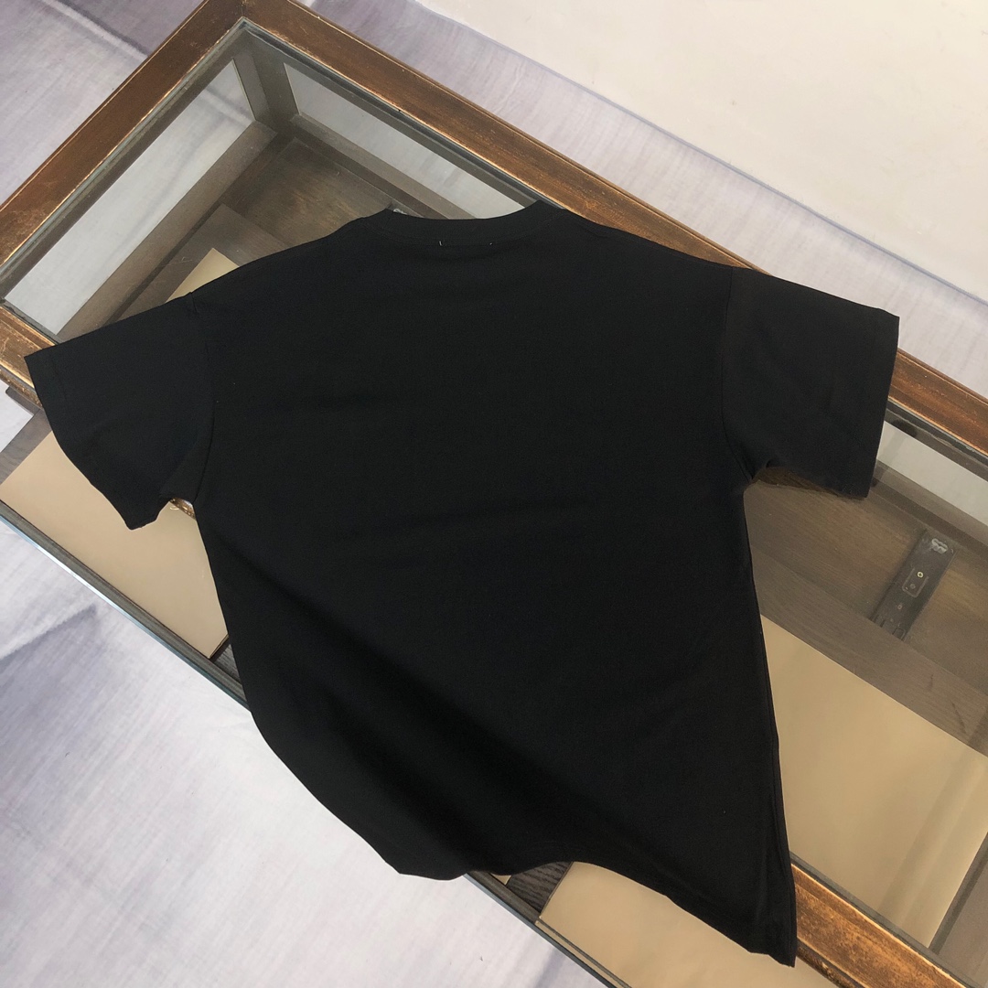 Prada Cotton  T-shirt  - DesignerGu
