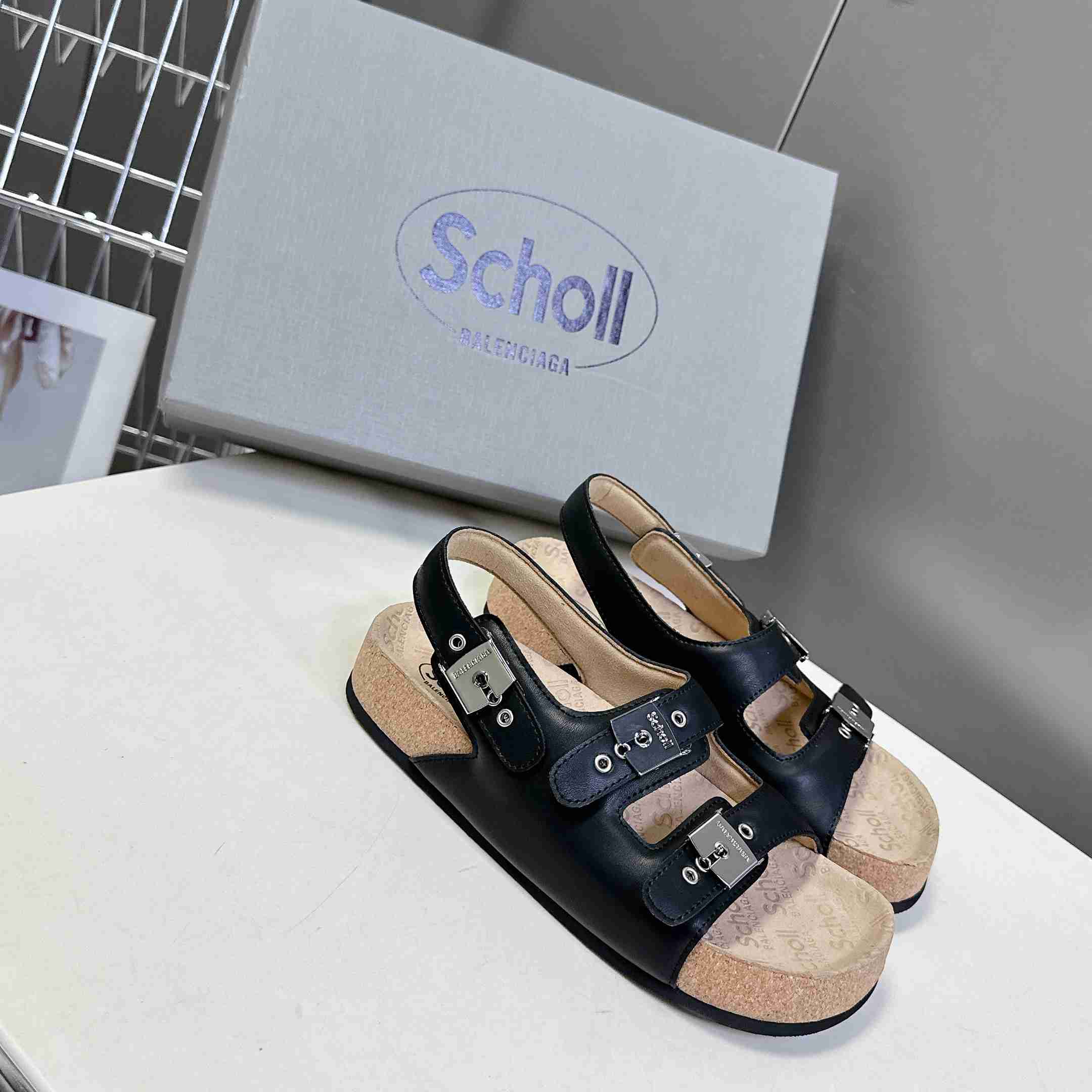 Balenciaga Scholl Flat Sandal In Black - DesignerGu