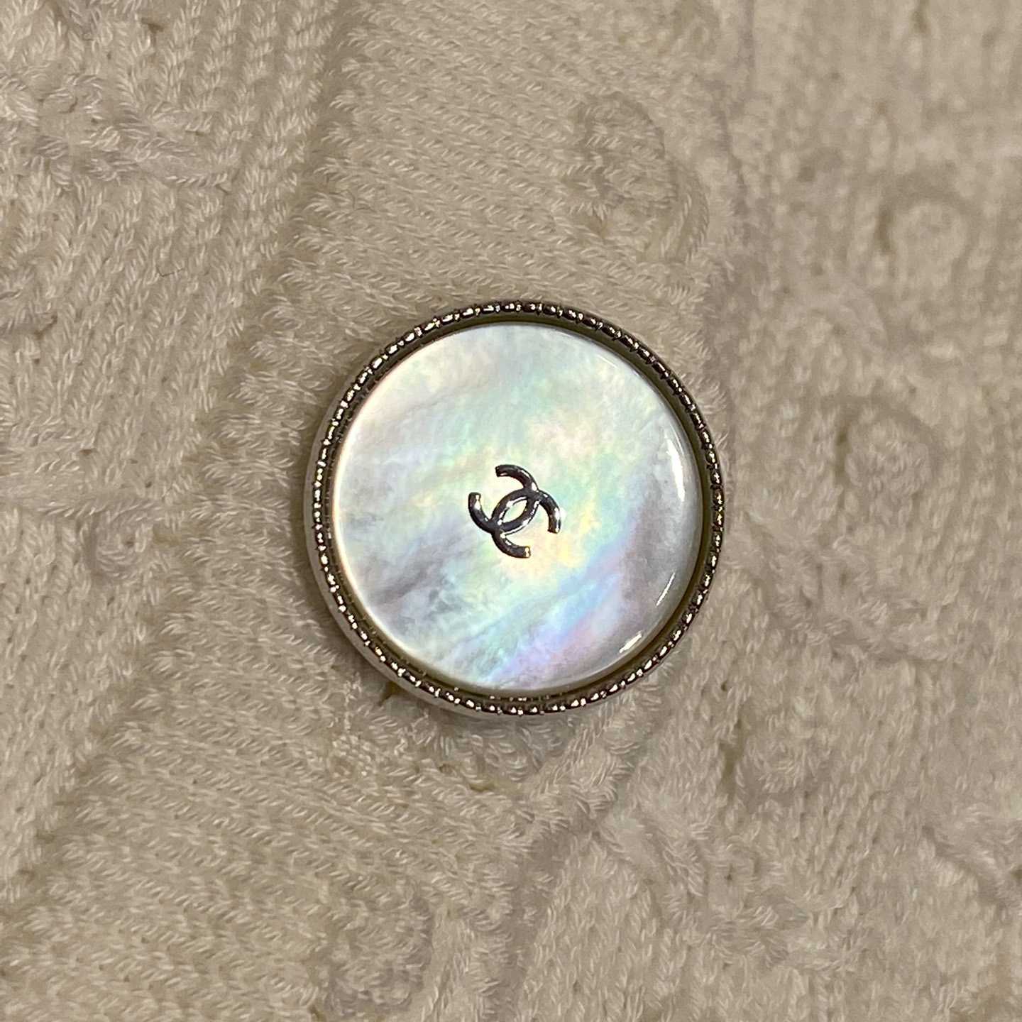 Chanel Cardigan - DesignerGu