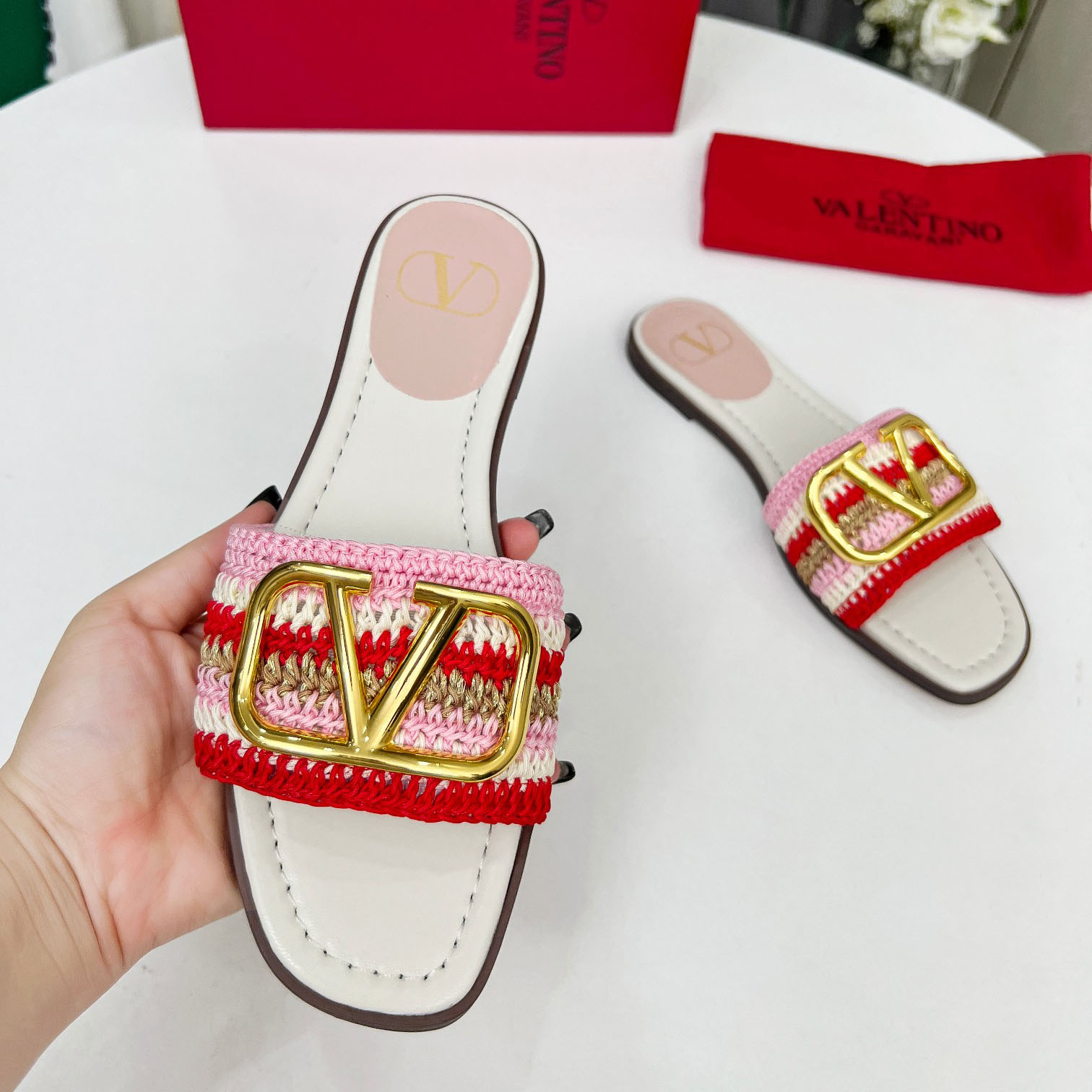 Valent Women's Pink Flat Sandals - DesignerGu