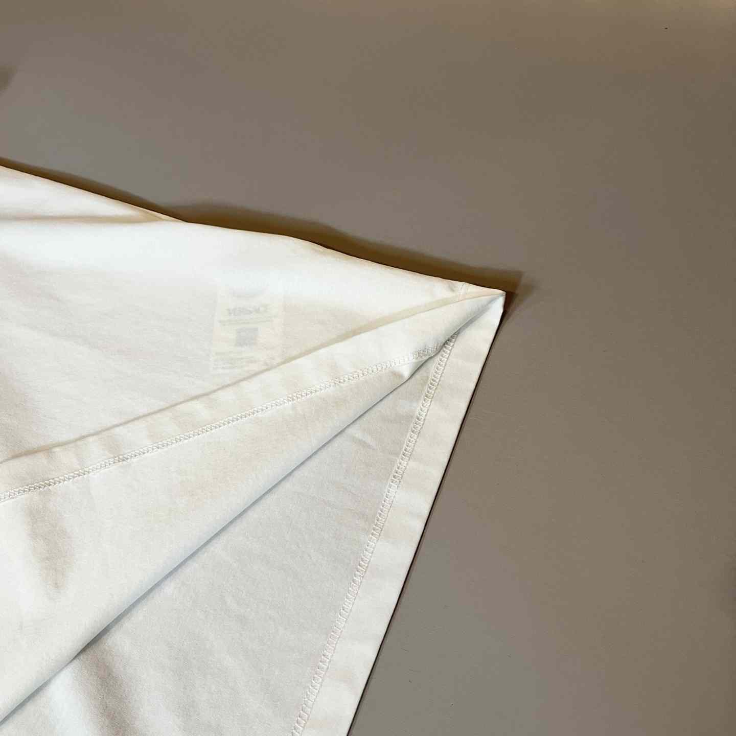 Versace Medusa T-shirt - DesignerGu