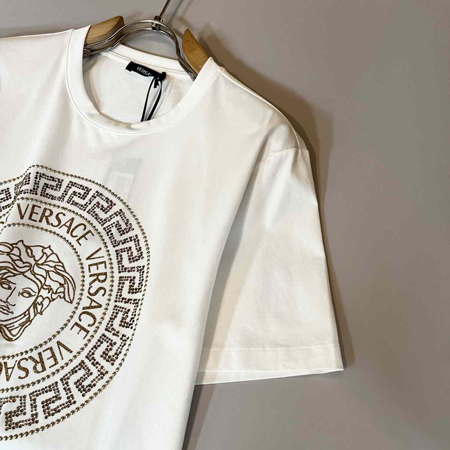 Versace Medusa T-shirt - DesignerGu
