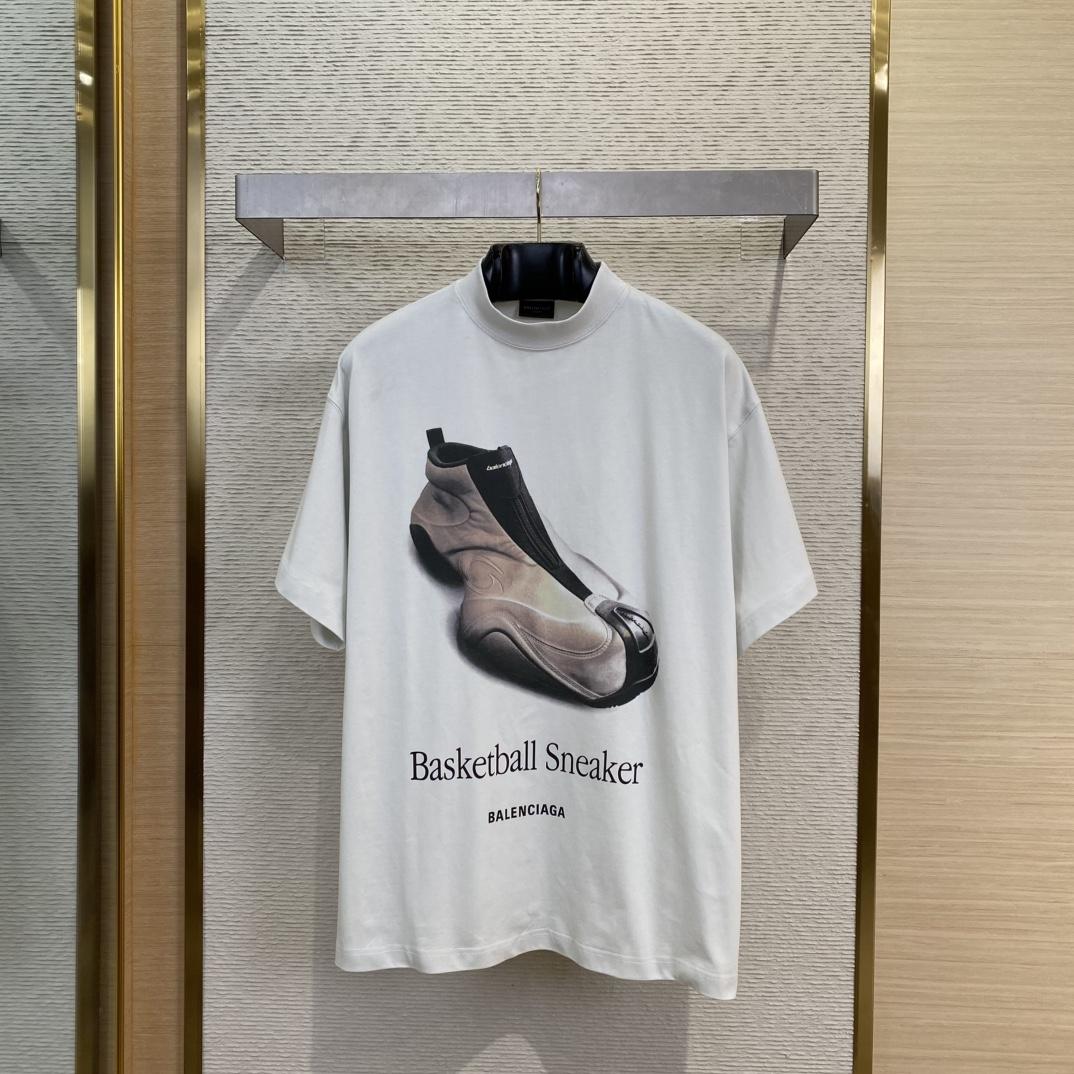Balenciaga Basketball Sneaker T-Shirt Oversized In Dirty White - DesignerGu