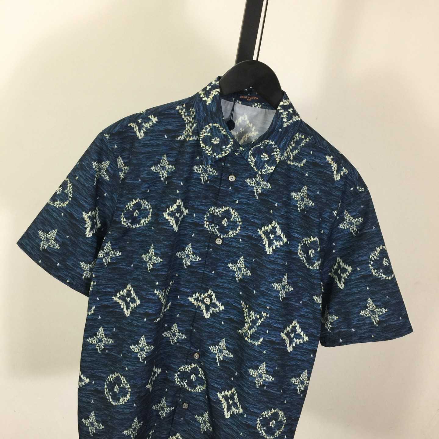 Louis Vuitton Printed Monogram Short-Sleeved Shirt   1AHVU4 - DesignerGu