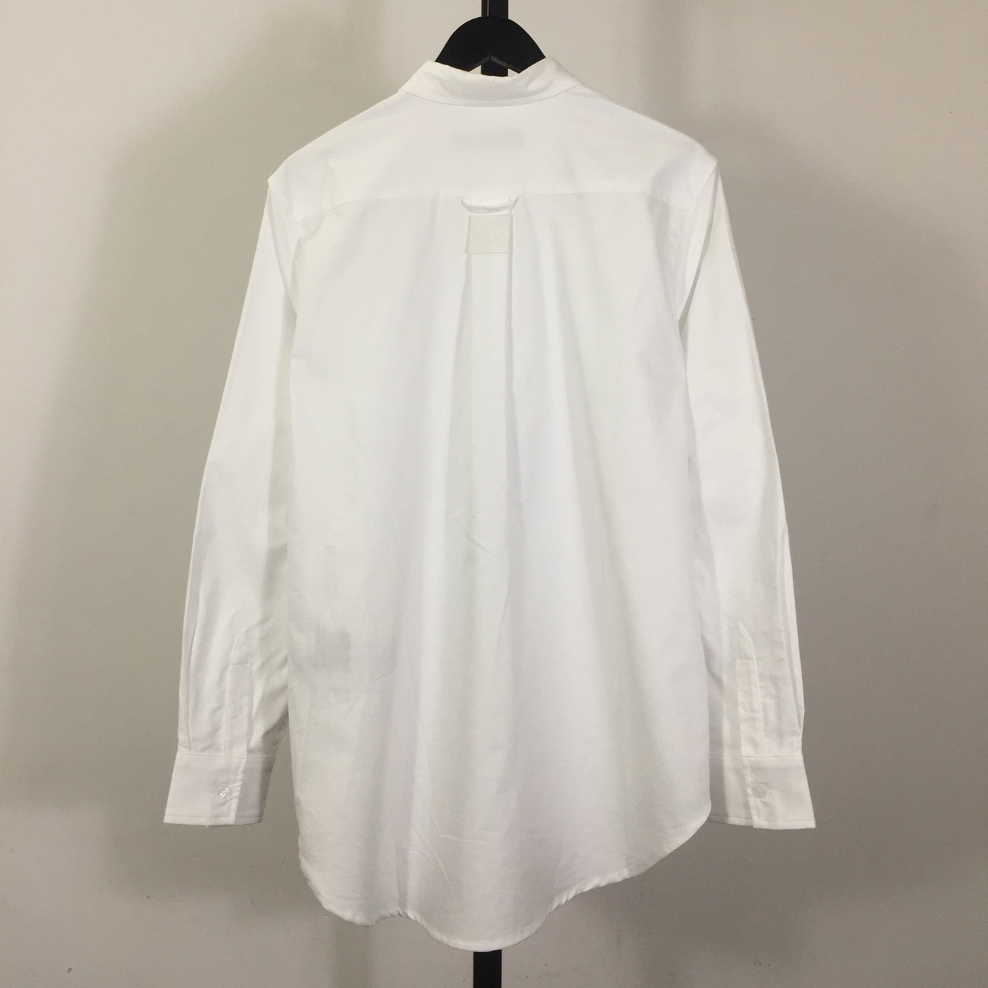Louis Vuitton Embellished Long-Sleeved Cotton Shirt  1AGTQ5  - DesignerGu