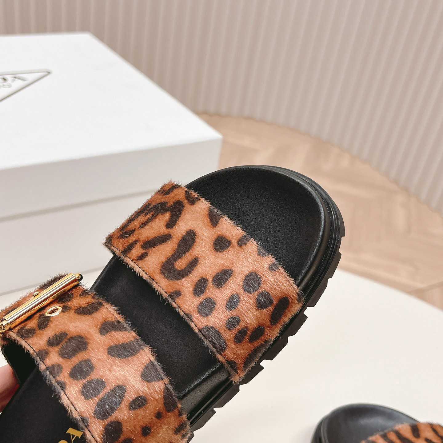 Prada Printed Leather Slides - DesignerGu