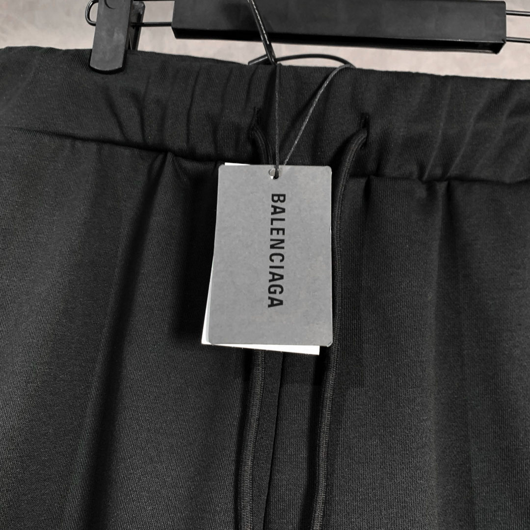 Balenciaga Cotton Logo Shorts - DesignerGu