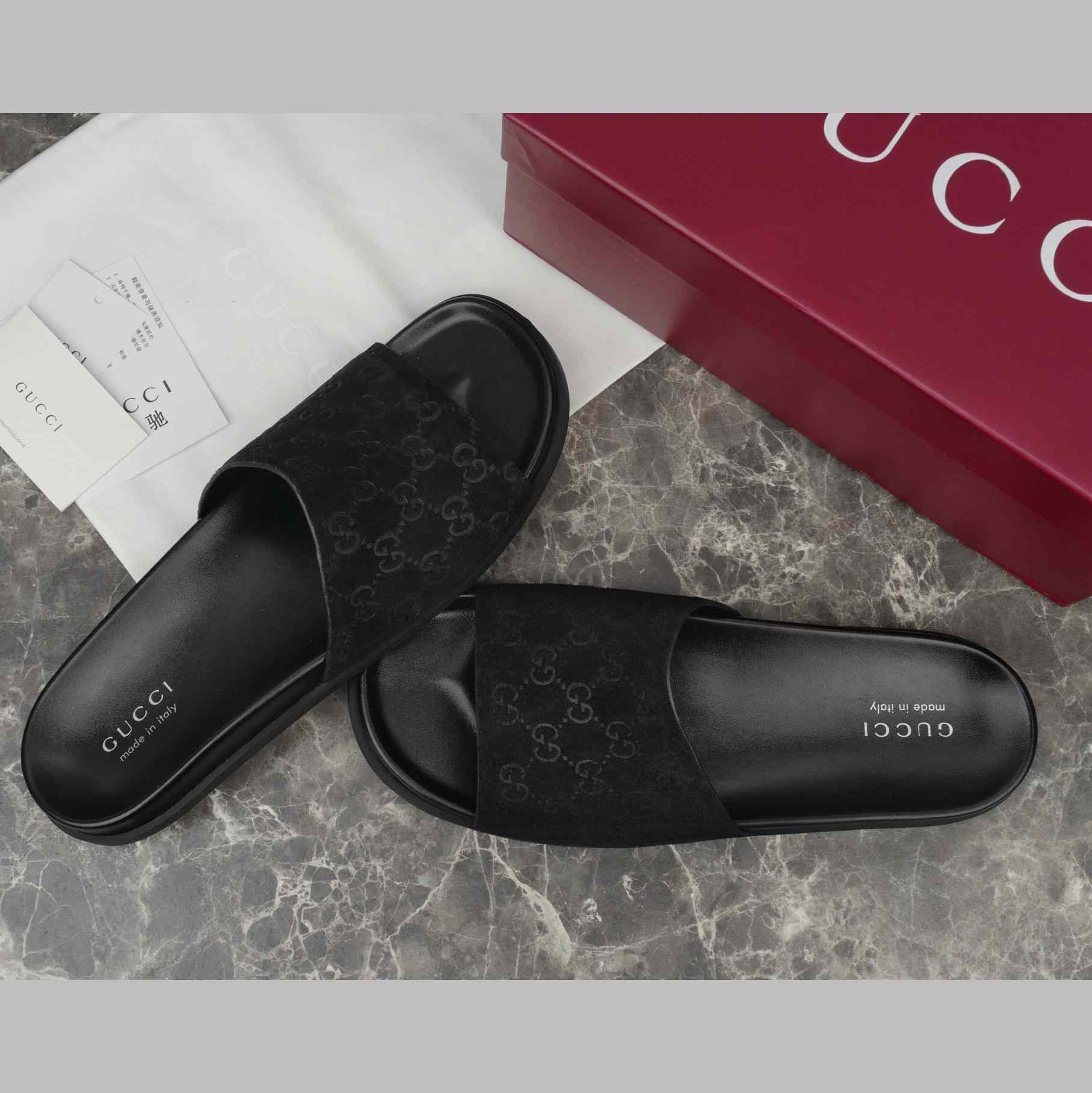 Gucci Men's Slide Sandal - DesignerGu