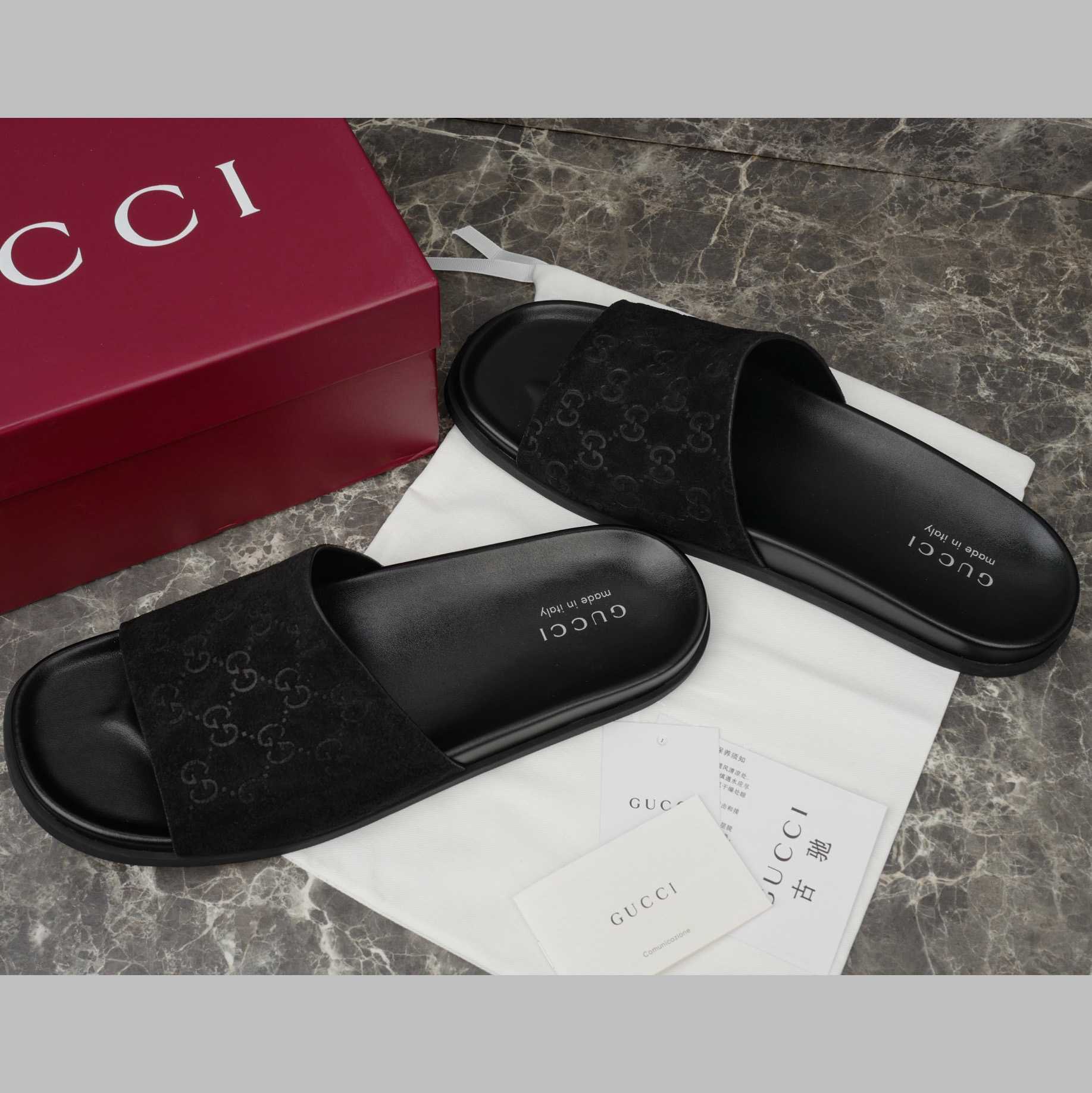 Gucci Men's Slide Sandal - DesignerGu