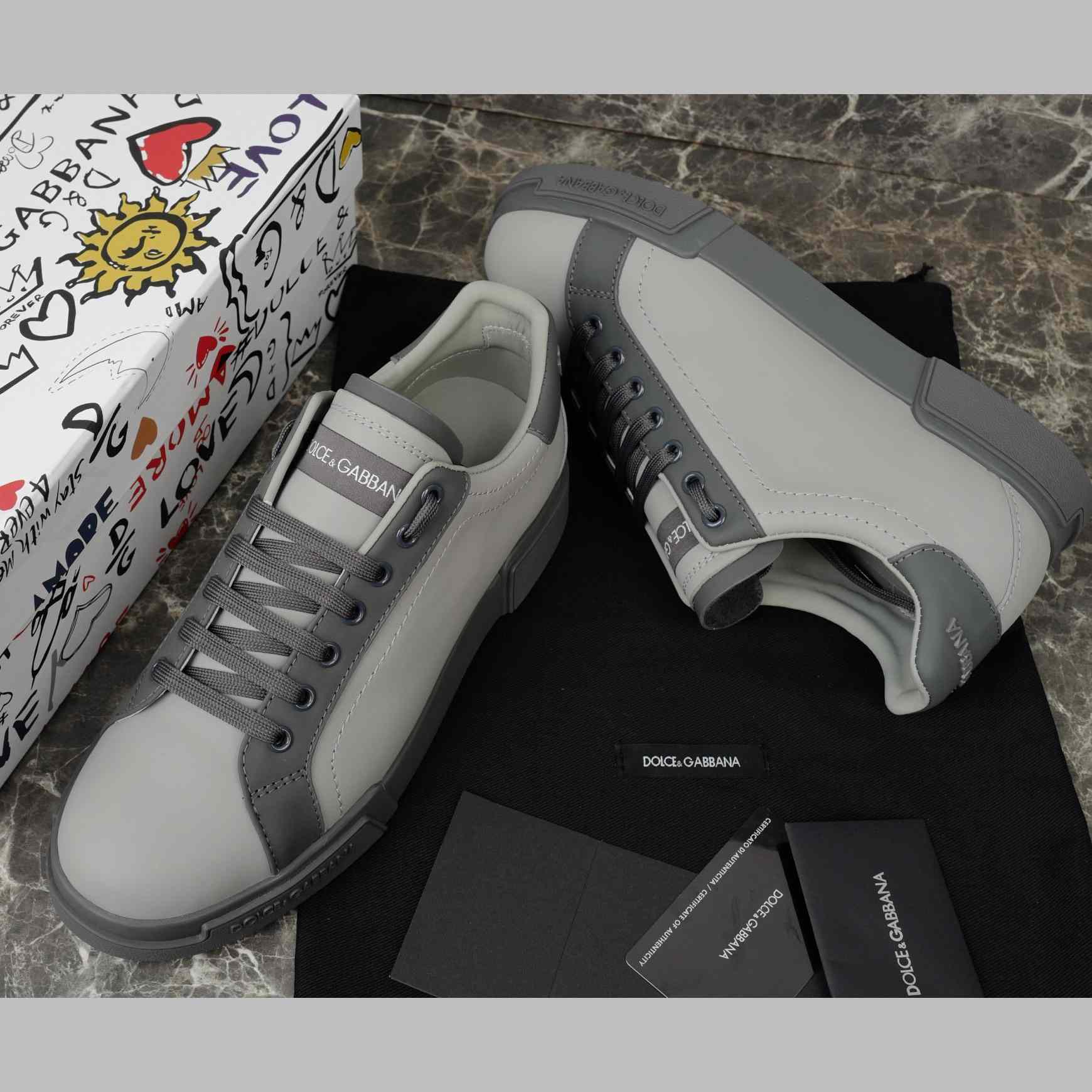 Dolce & Gabbana Portofino Light Sneakers - DesignerGu