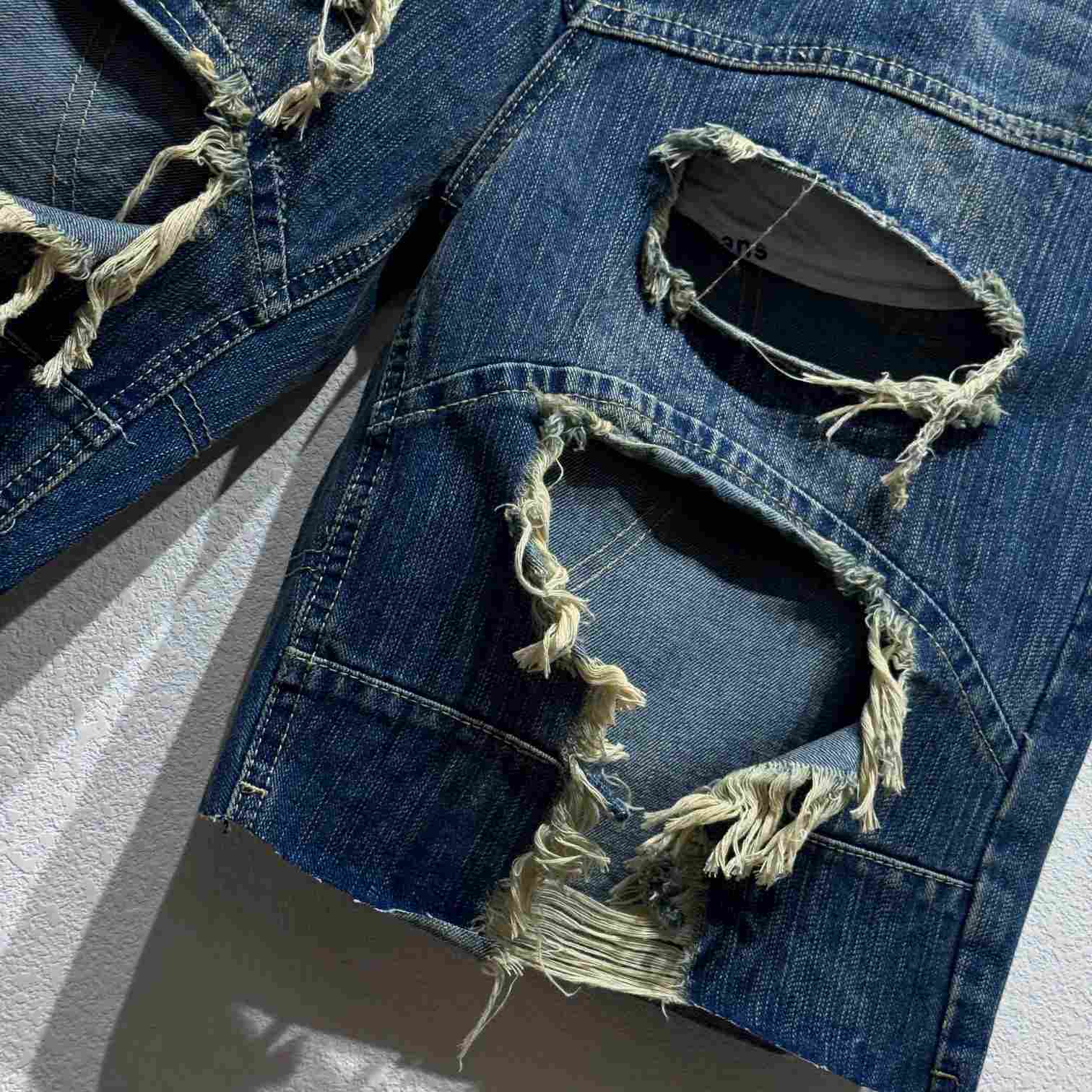 Balenciaga Distressed Baggy Shorts In Blue - DesignerGu