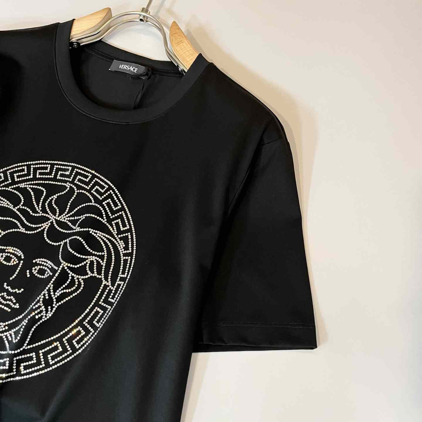 Versace Medusa T-shirt - DesignerGu