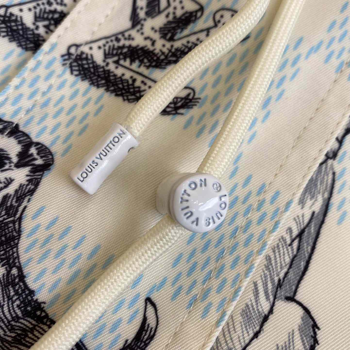 Louis Vuitton Damier Printed Hooded Anorak - DesignerGu