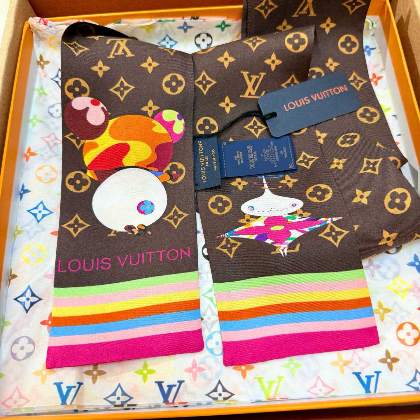 Louis Vuitton LV x TM Superflat Character Bandeau   M96083 - DesignerGu