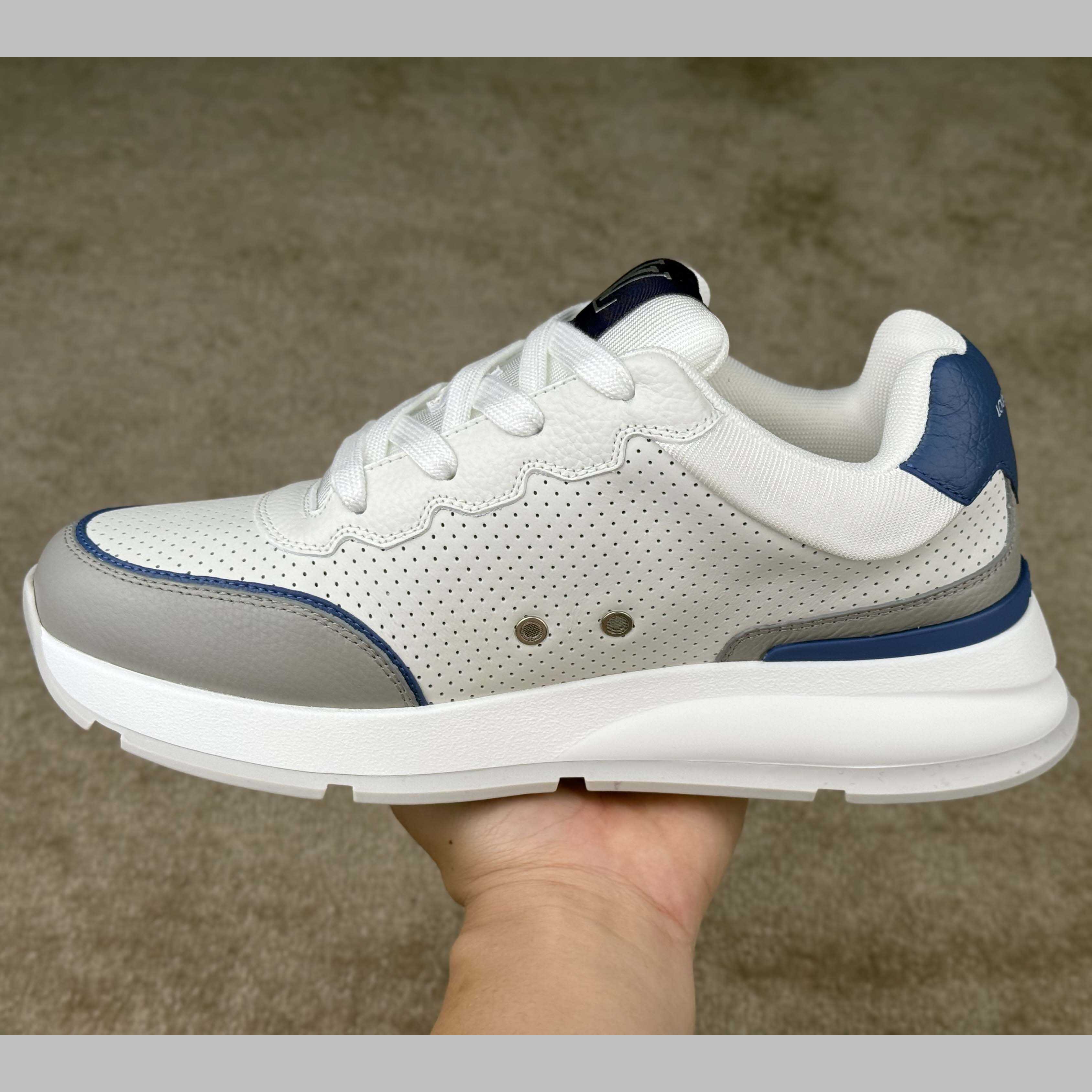 Louis Vuitton LV Classic Sneaker   1AHSV0 - DesignerGu