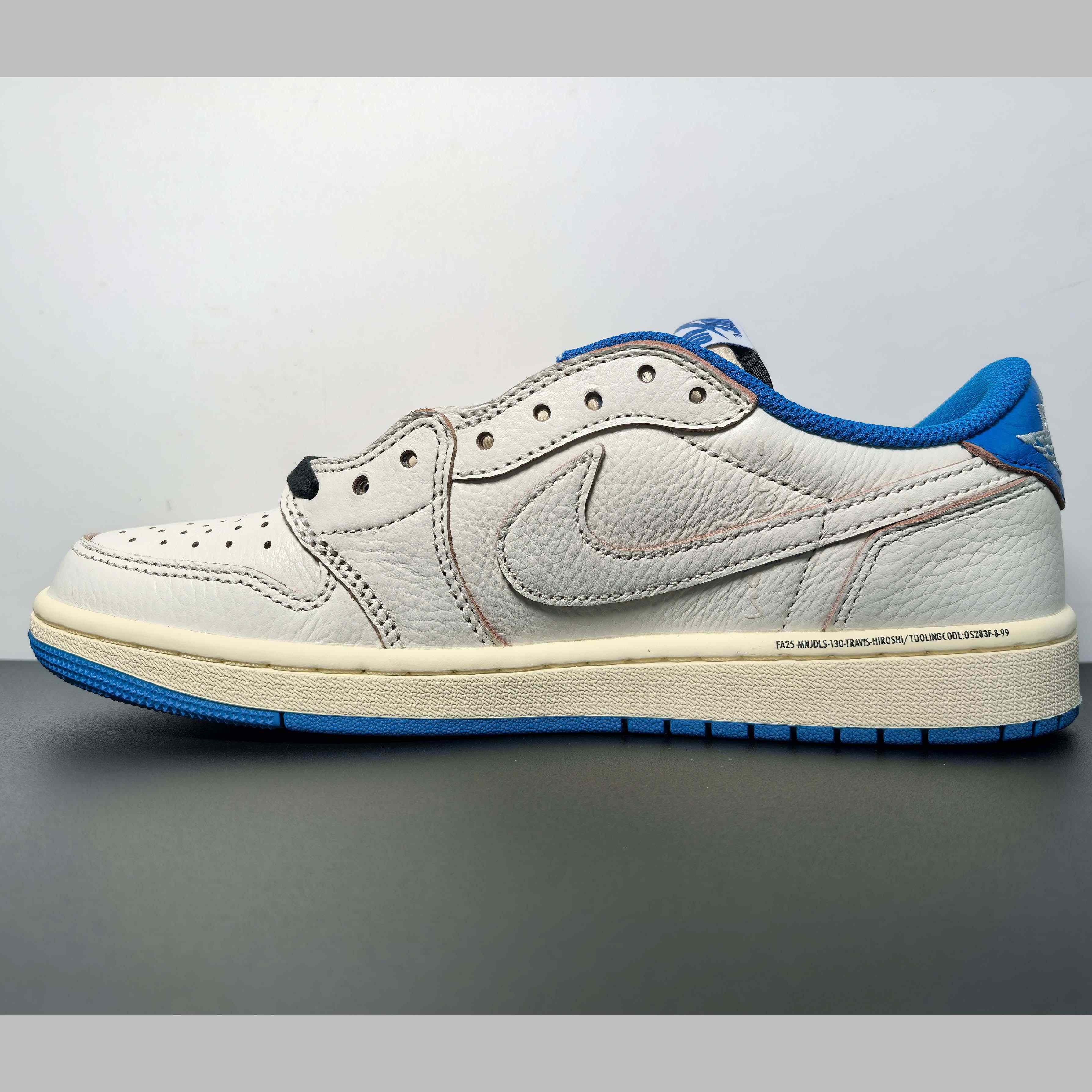 ​Travis Scott x Fragment x Air Jordan 1 Low OG Sneaker    DM7866-104 - DesignerGu