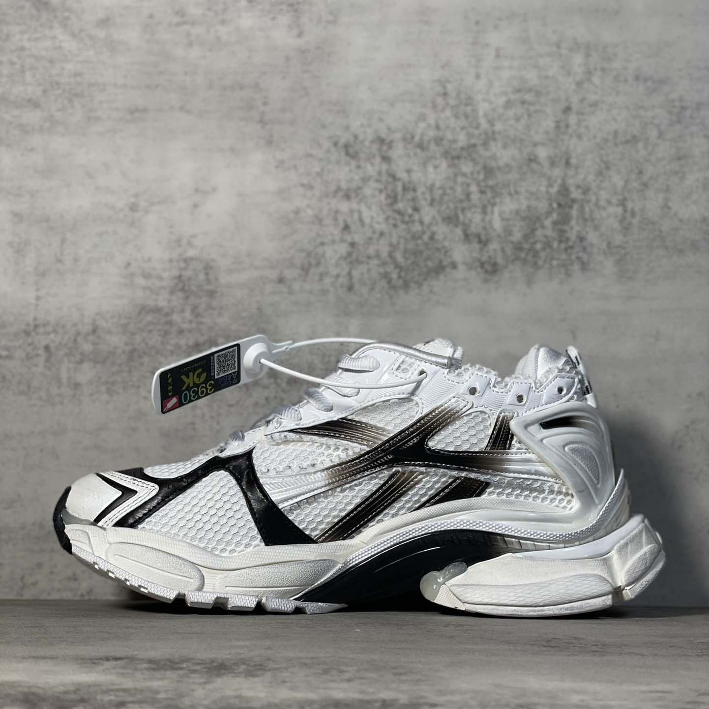 Balenciaga Runner Sneakers - DesignerGu