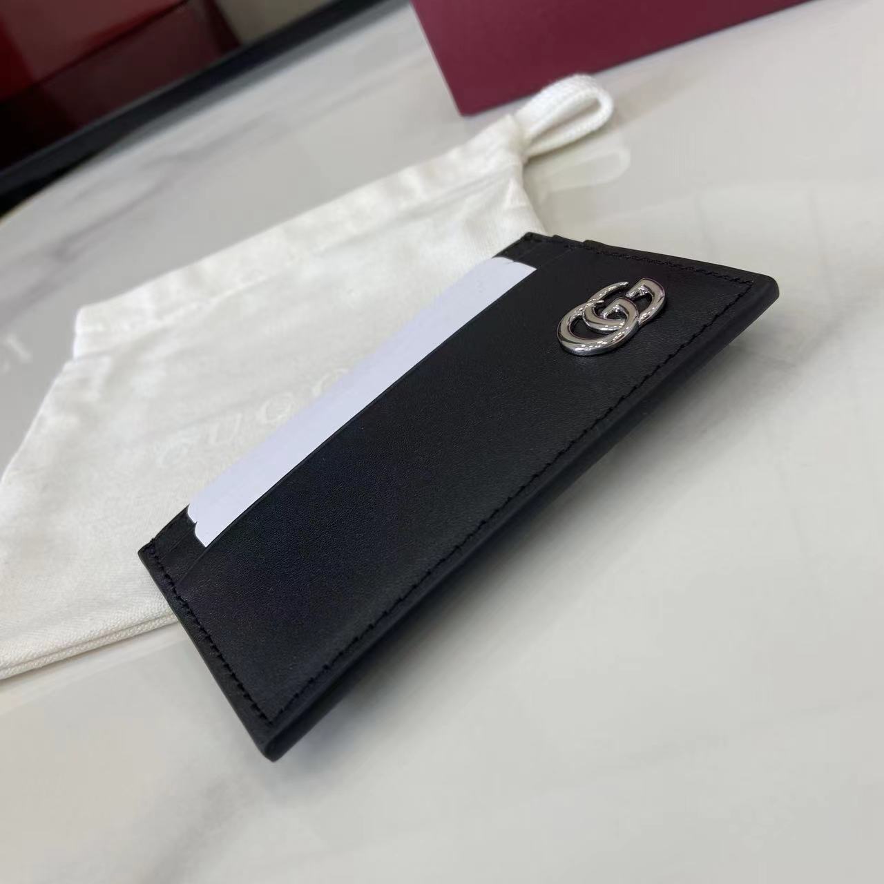 Gucci GG Marmont Card Case - DesignerGu
