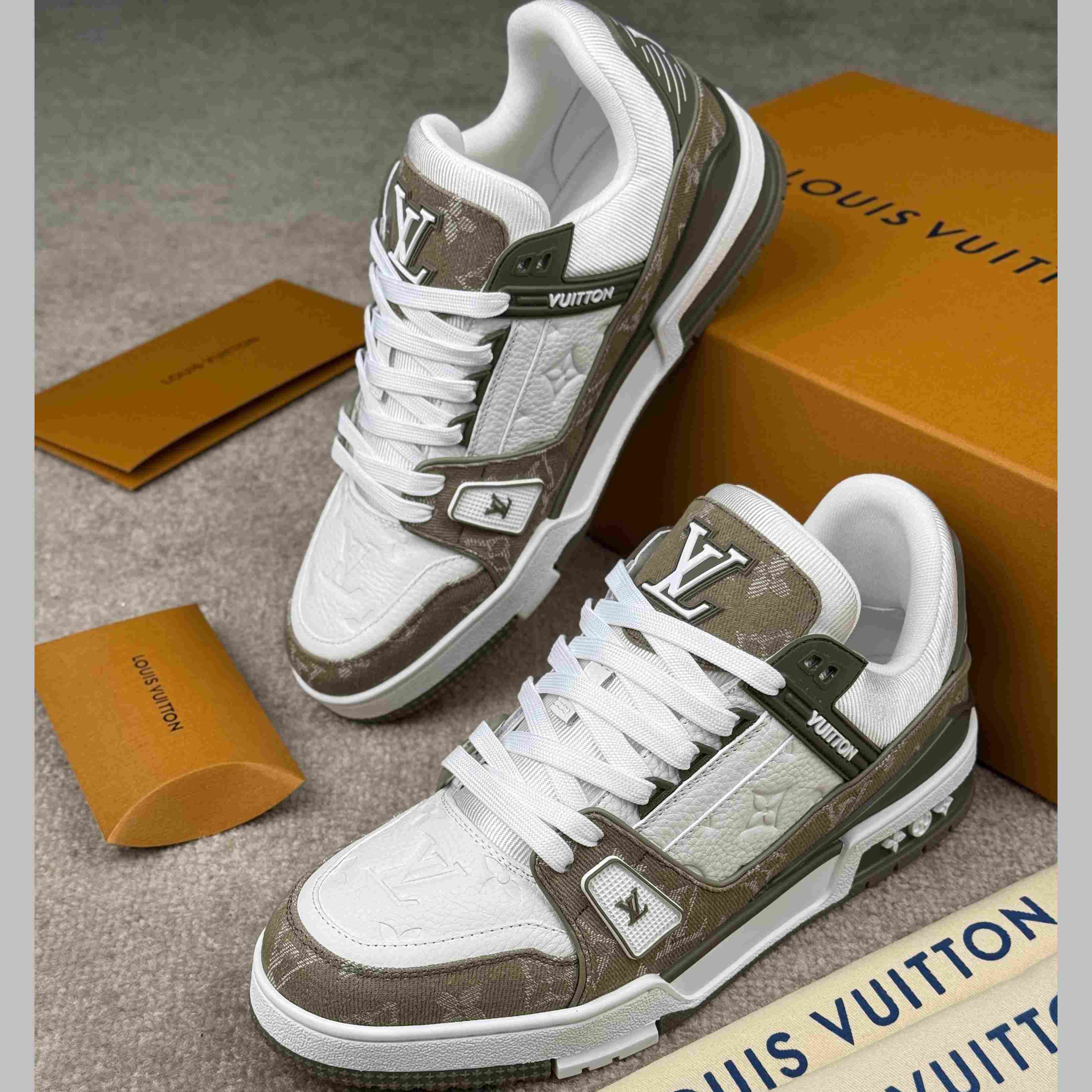 Louis Vuitton LV Trainer Sneaker   1AILAR - DesignerGu