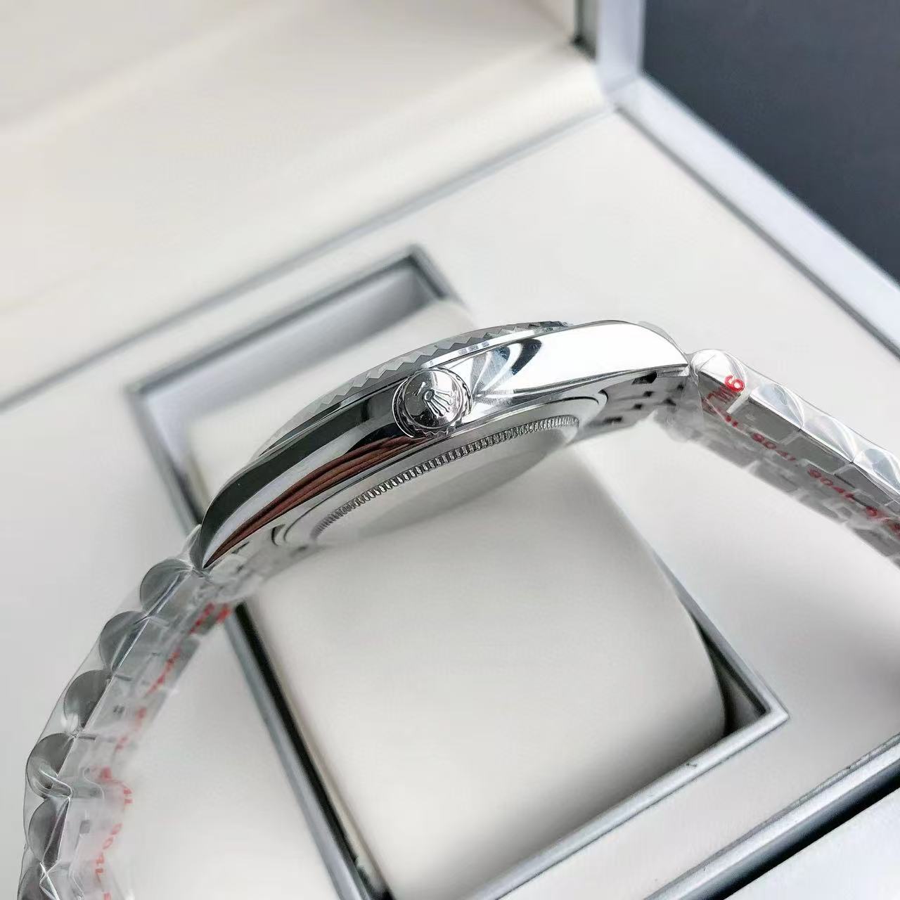 Rolex Datejust Watch   - DesignerGu