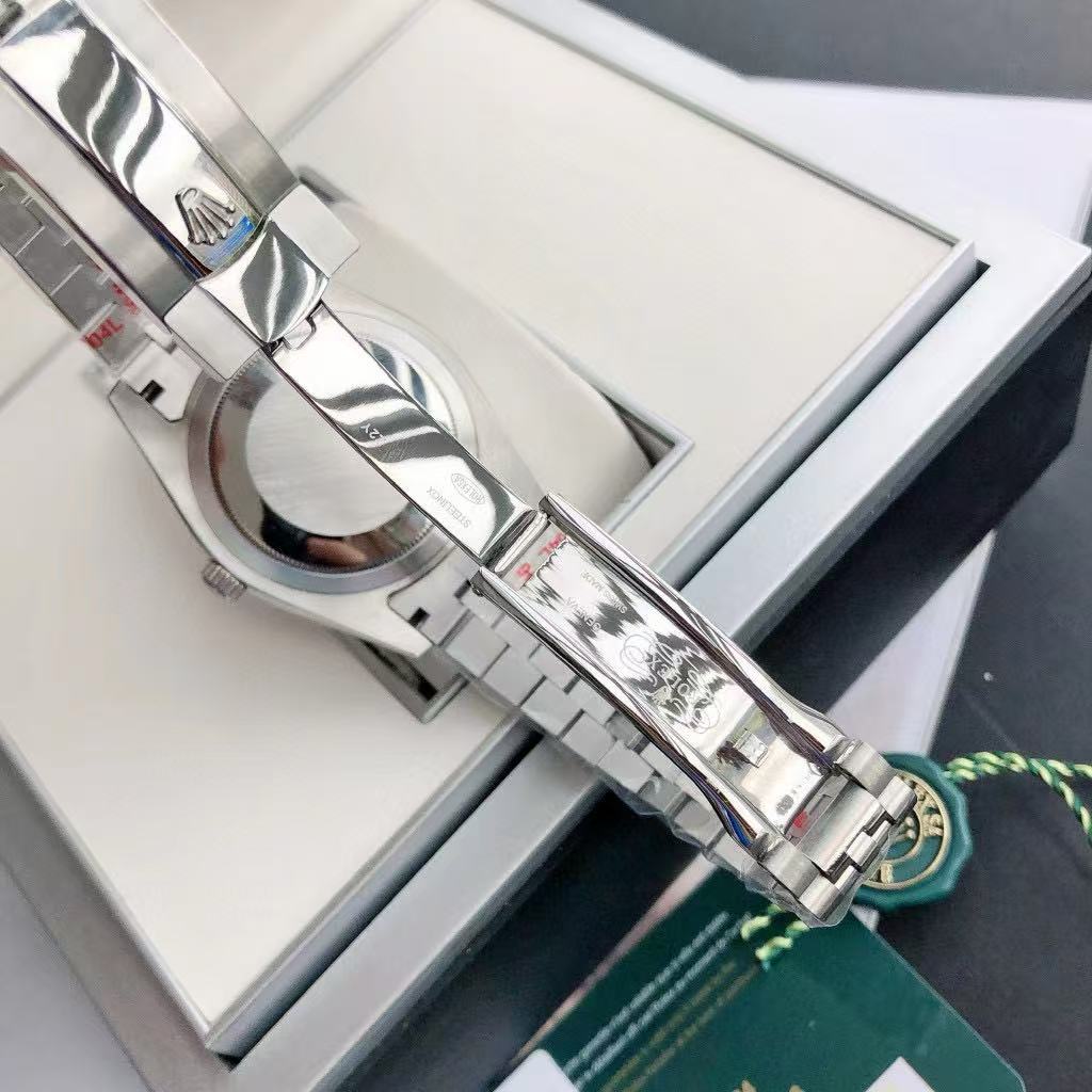 Rolex Datejust Watch   - DesignerGu