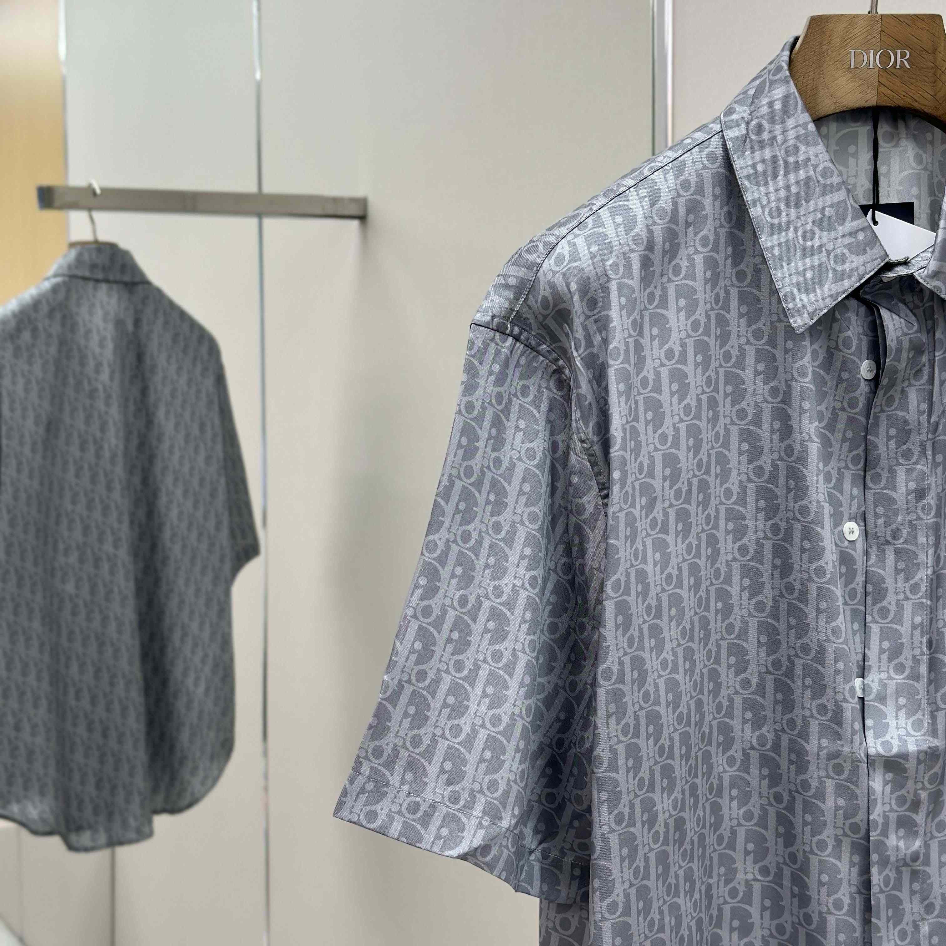 Dior Oblique Short-Sleeved Shirt - DesignerGu