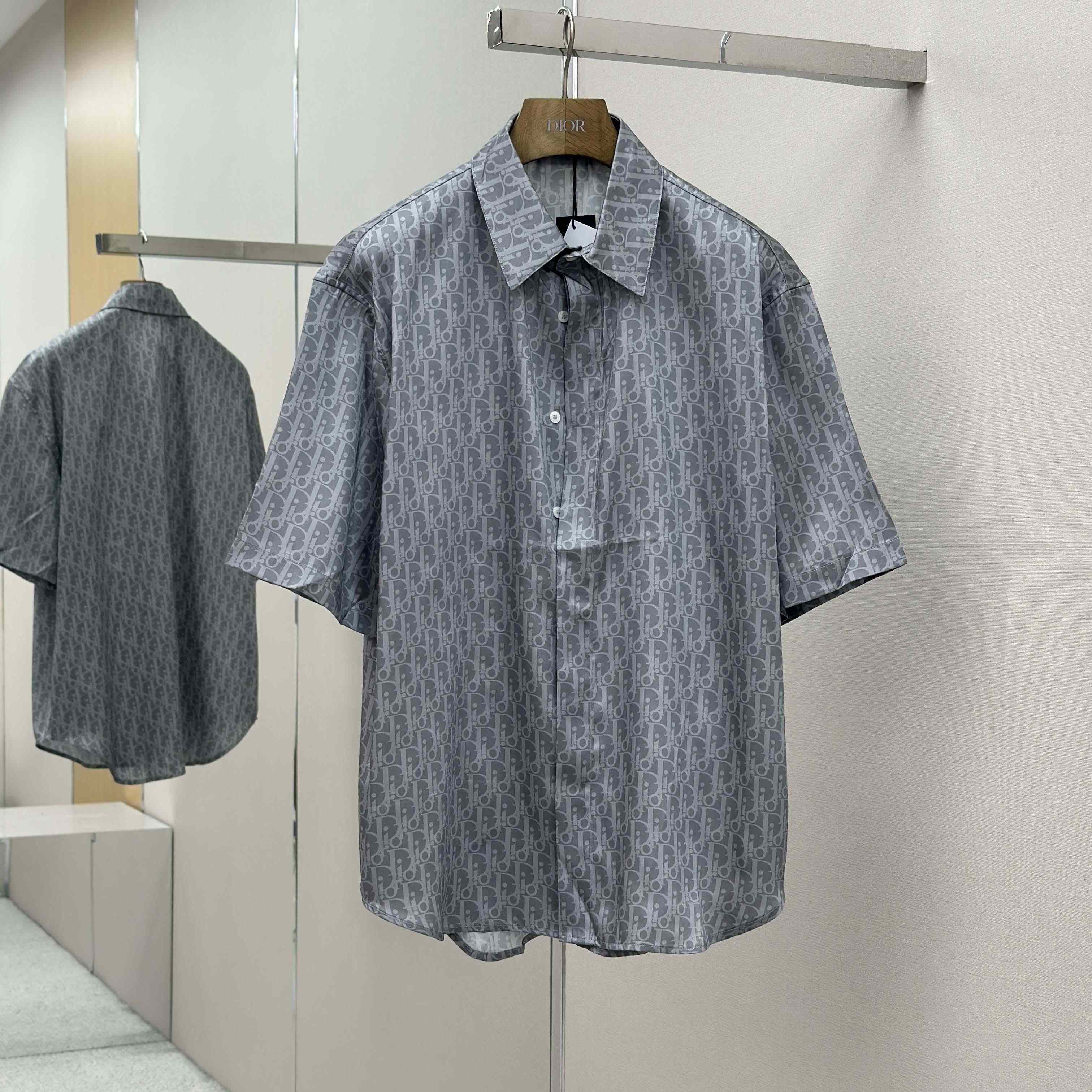 Dior Oblique Short-Sleeved Shirt - DesignerGu