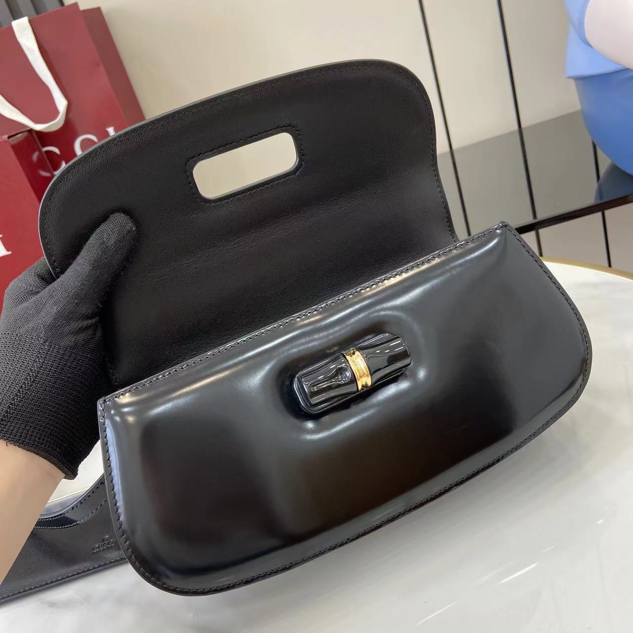 Gucci Bamboo DIva Medium Bag - DesignerGu