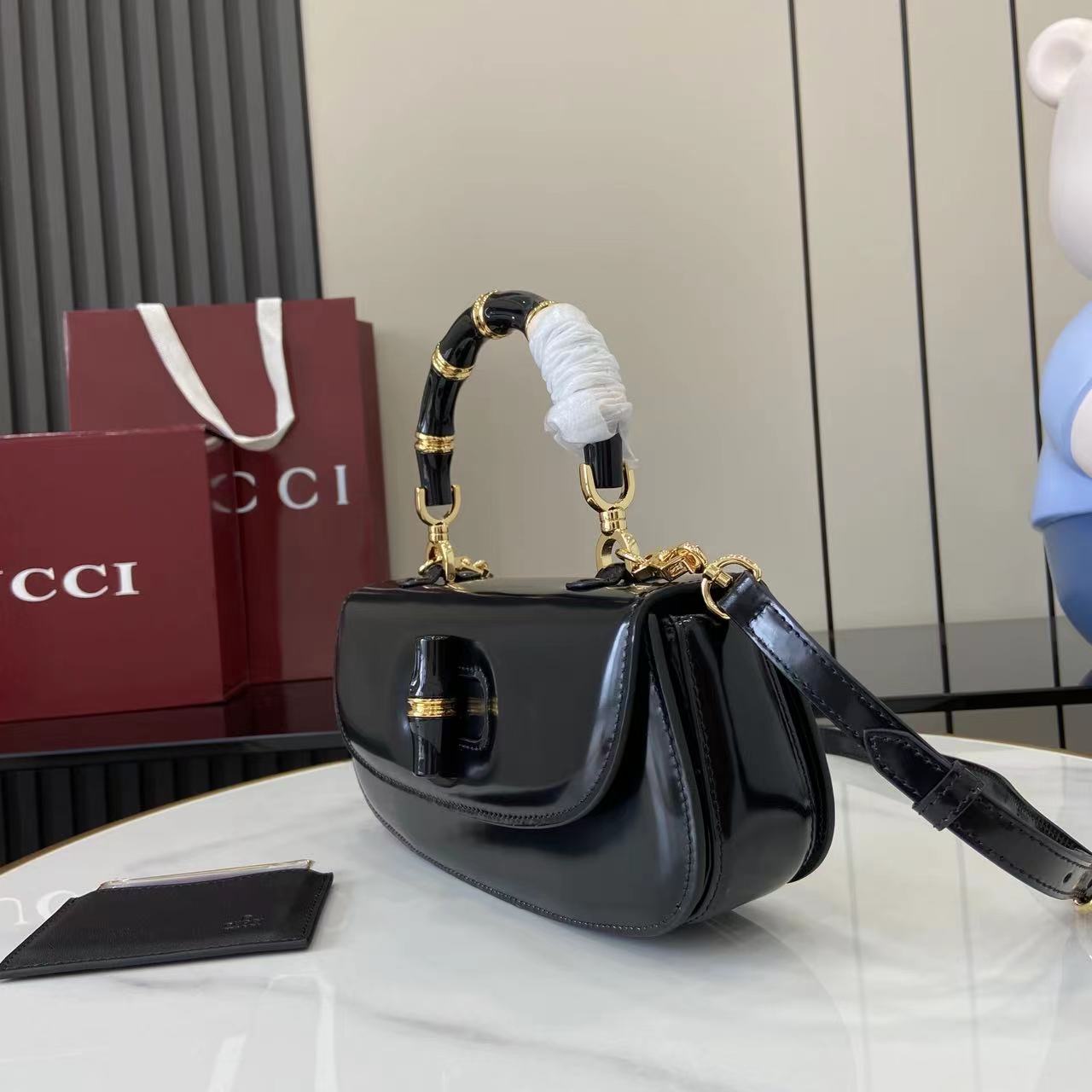 Gucci Bamboo DIva Medium Bag - DesignerGu