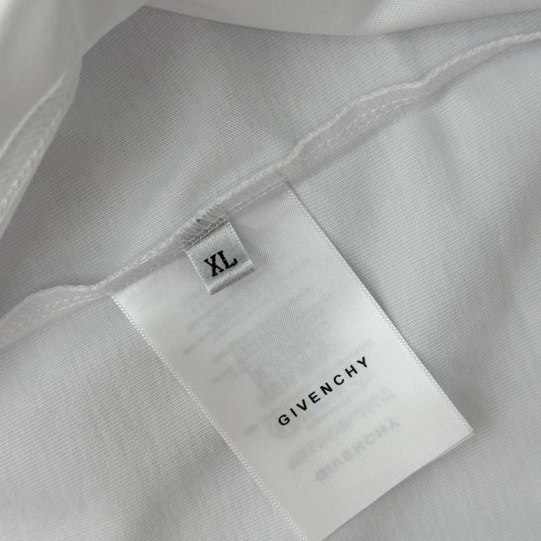 Givenchy T-shirt In Cotton With GIVENCHY Stamp Print - DesignerGu