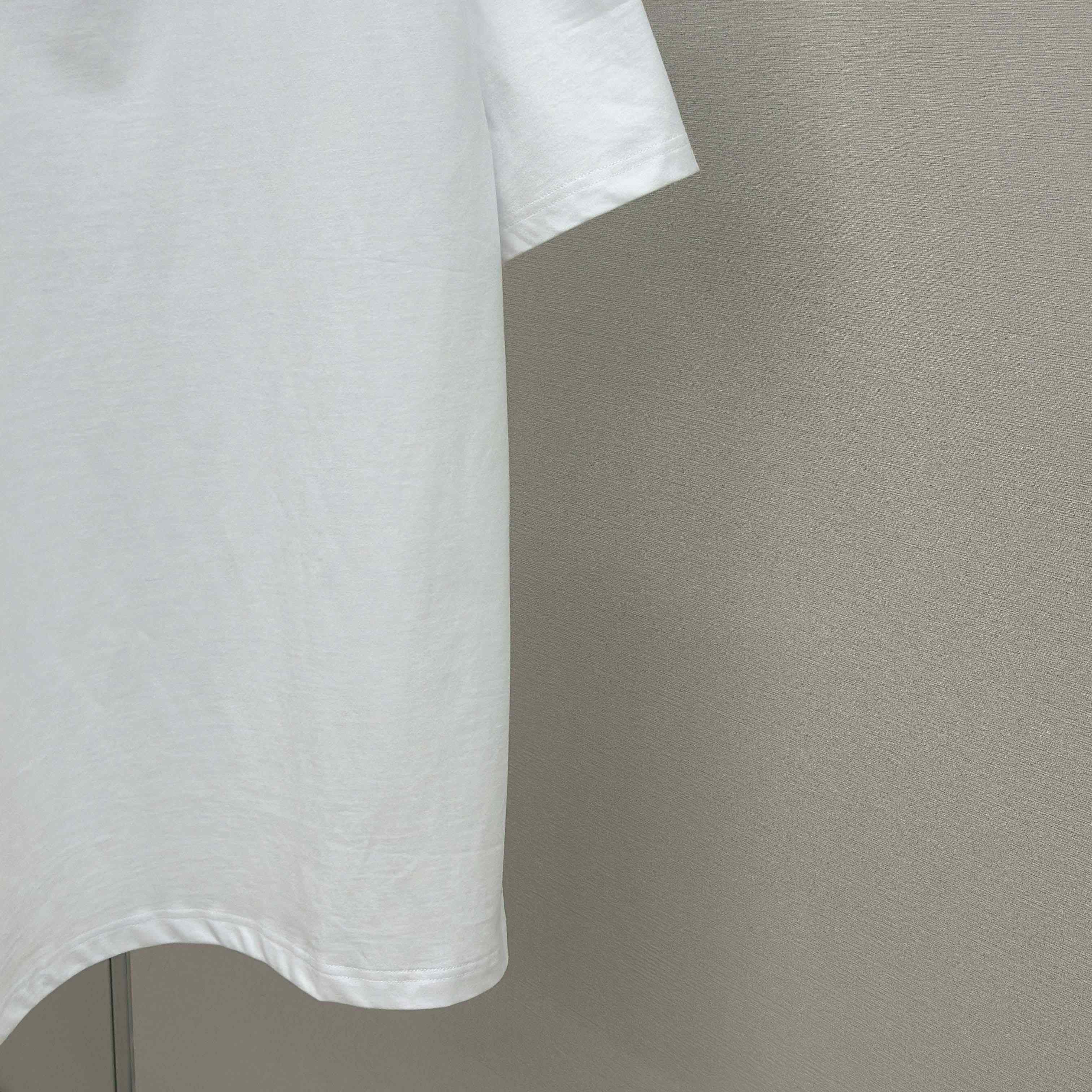 Givenchy T-shirt In Cotton With GIVENCHY Stamp Print - DesignerGu