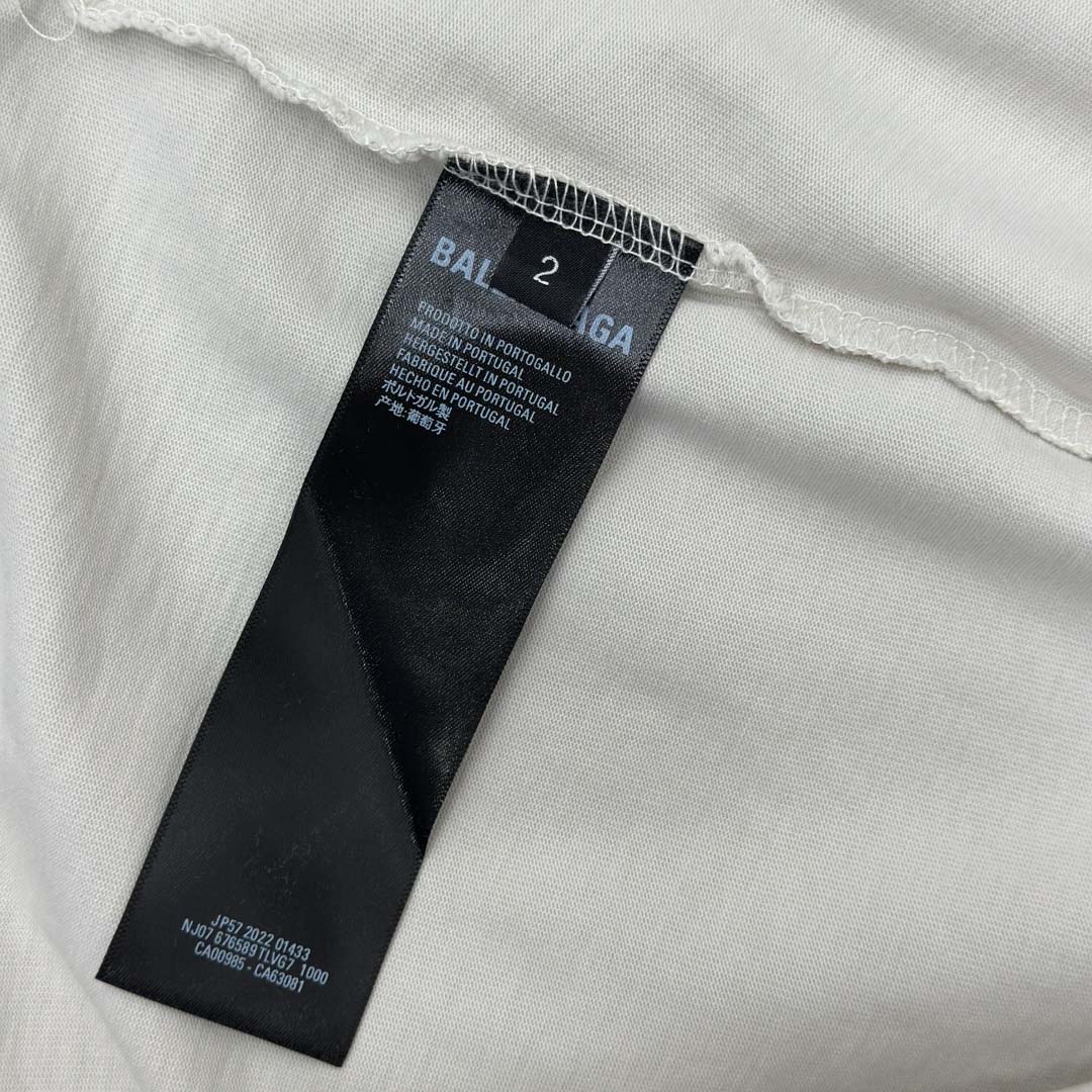 Balenciaga Painted T-Shirt Medium Fit - DesignerGu