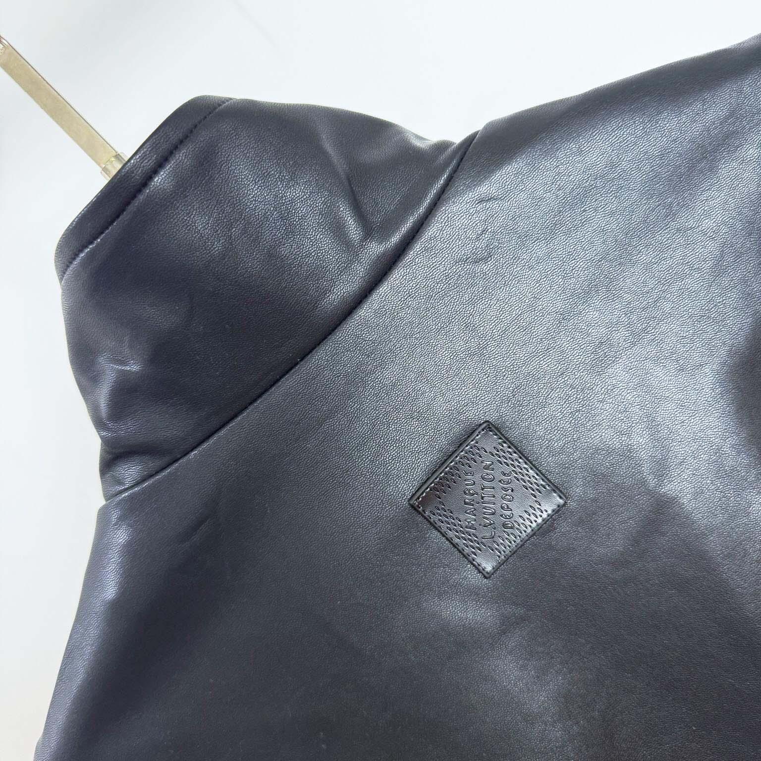 Louis Vuitton Leather Mix Track Top   1AHVM1 - DesignerGu