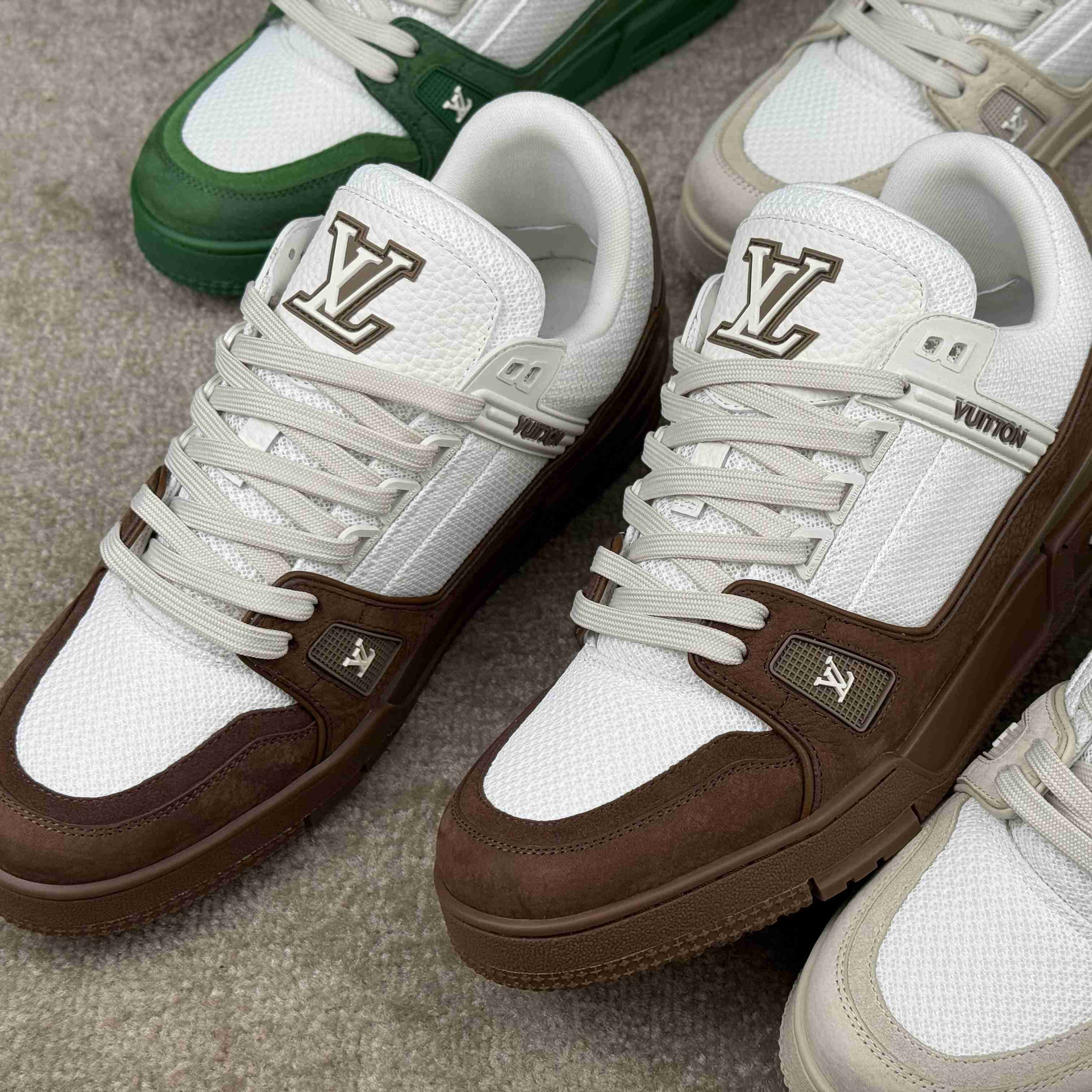 Louis Vuitton LV Trainer Sneaker   1AHTLL - DesignerGu