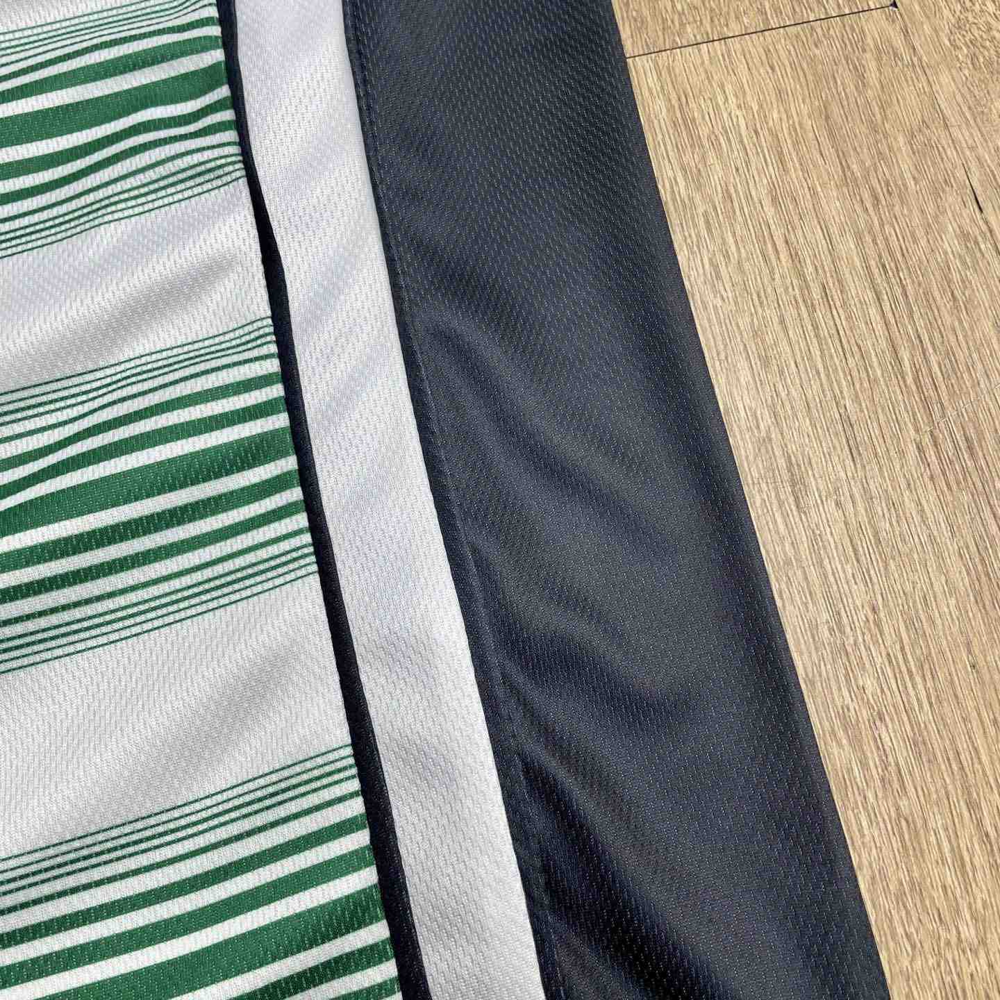 Casablanca Gradient Stripe Panelled T-shirt   C1010 - DesignerGu