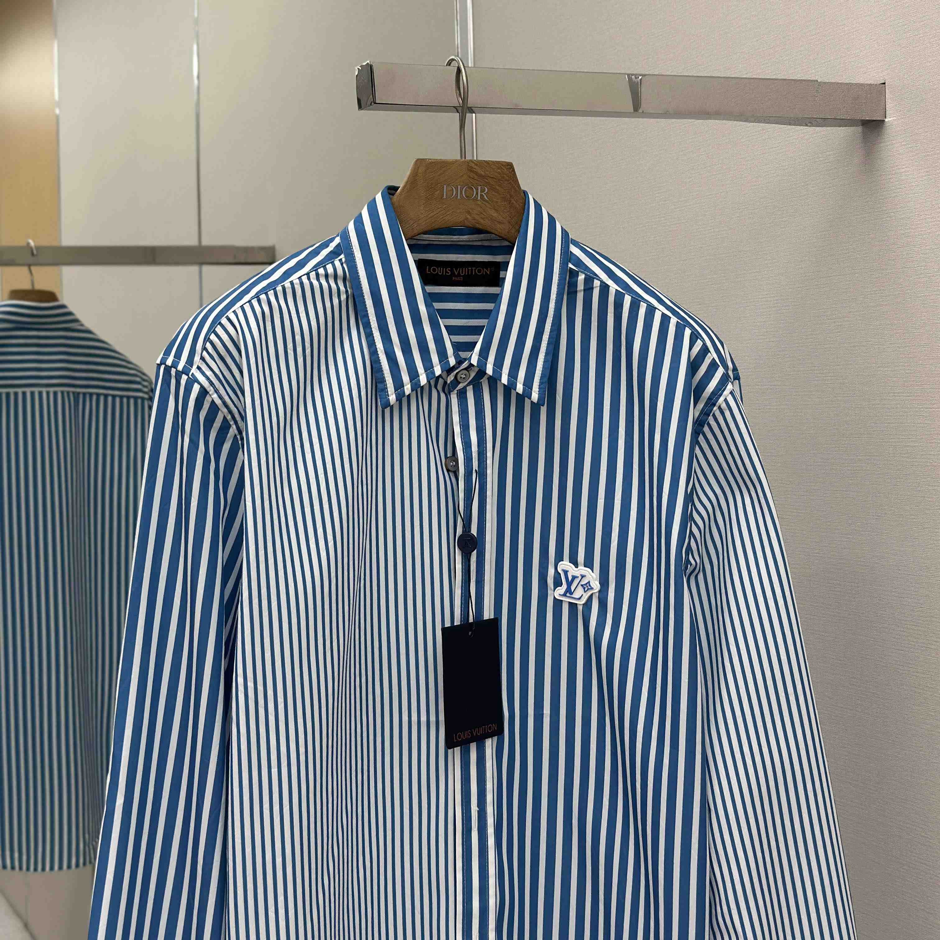 Louis Vuitton Monogram Patchwork Striped Shirt     1AHVWM - DesignerGu