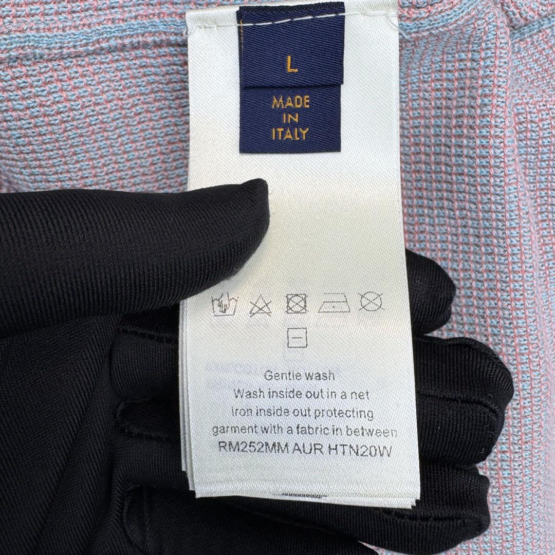 Louis Vuitton Graphic Short-Sleeved Crewneck   1AHVNY - DesignerGu